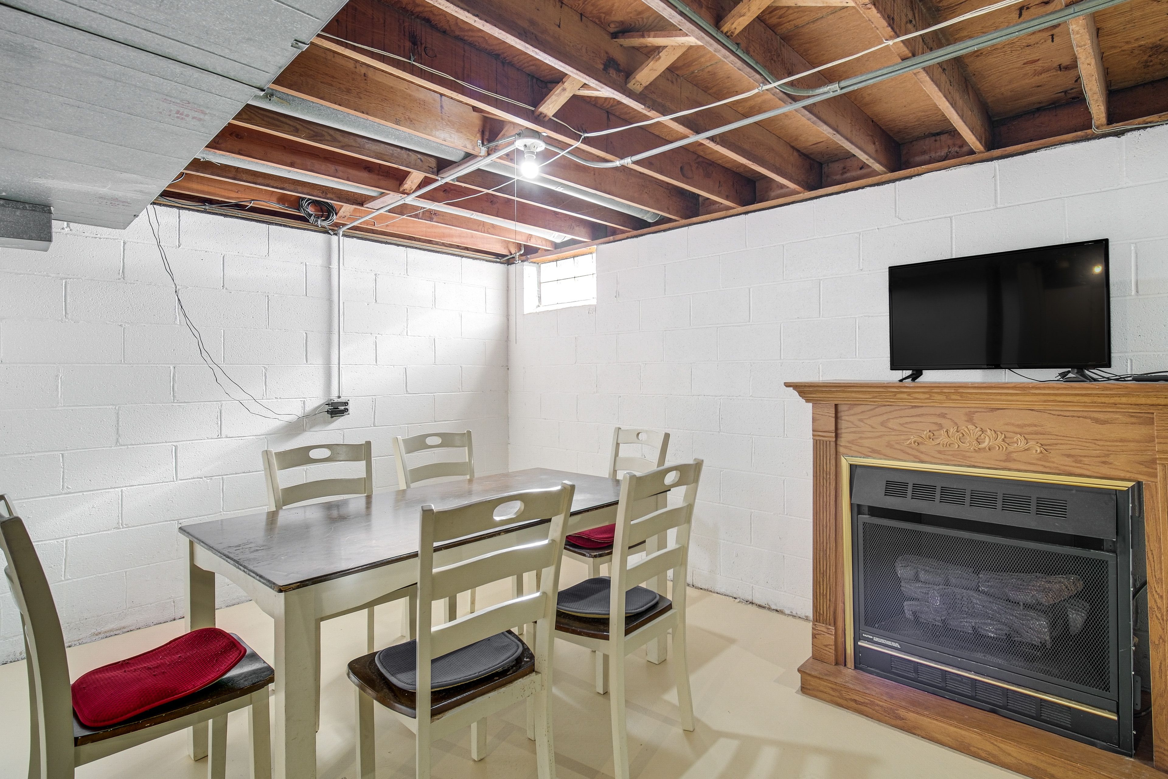 Basement | Card Table | TV | Electric Fireplace