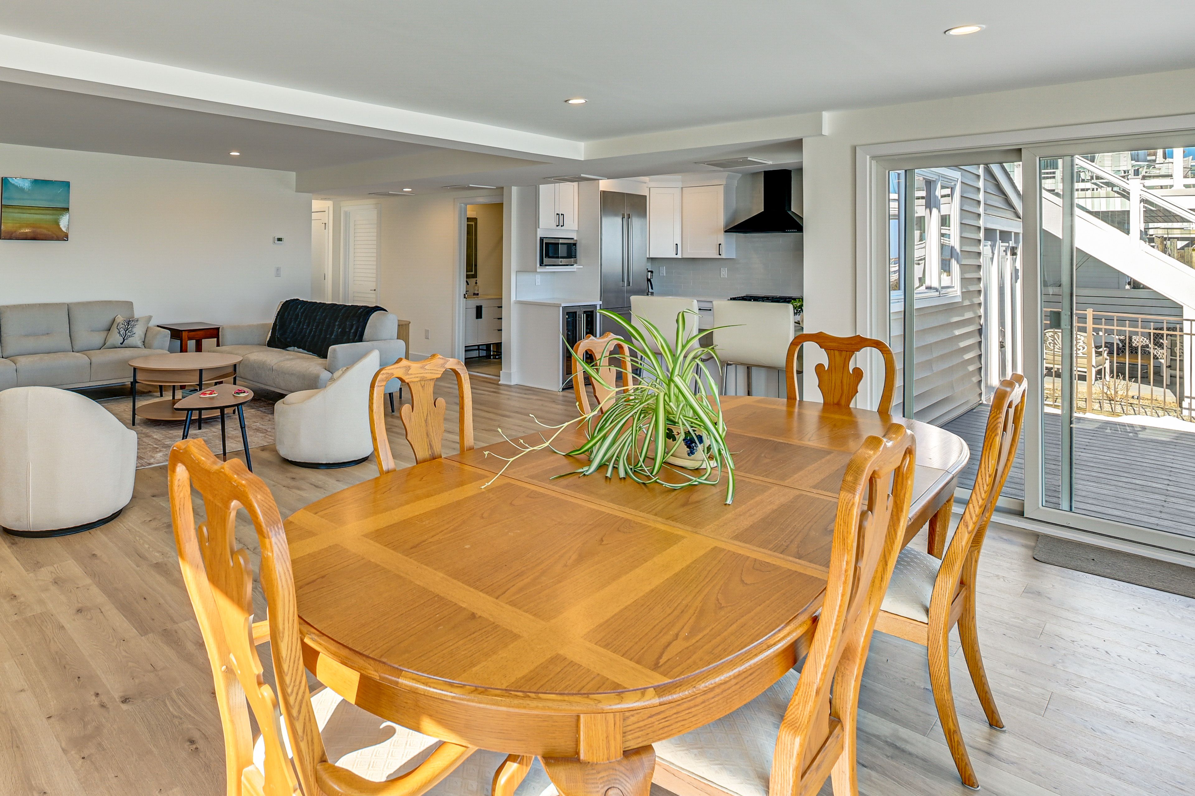 Dining Area | 1st Floor