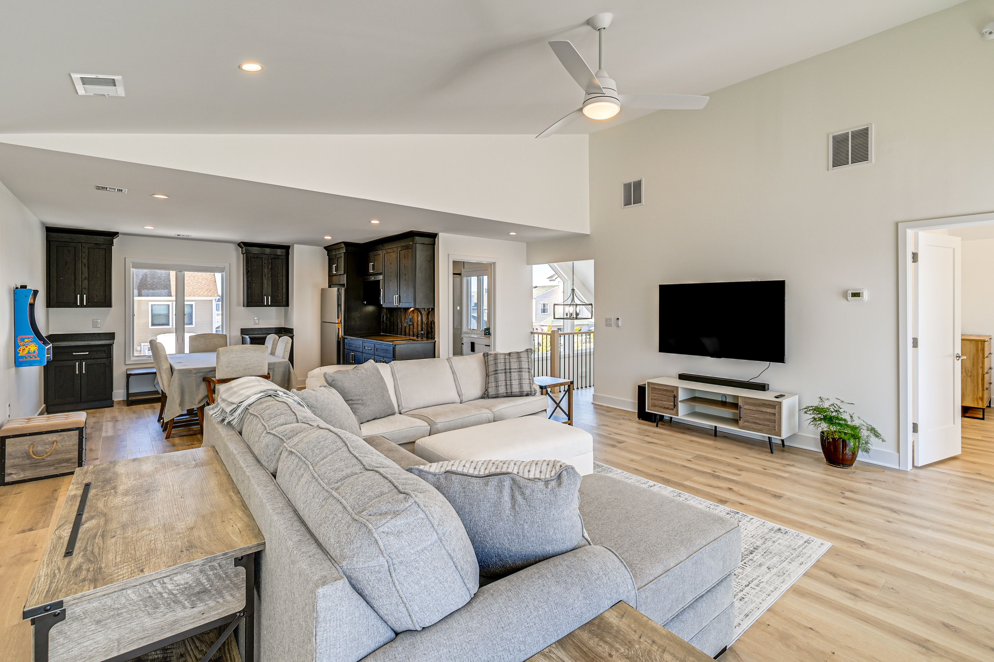 Living Room | 2nd Floor