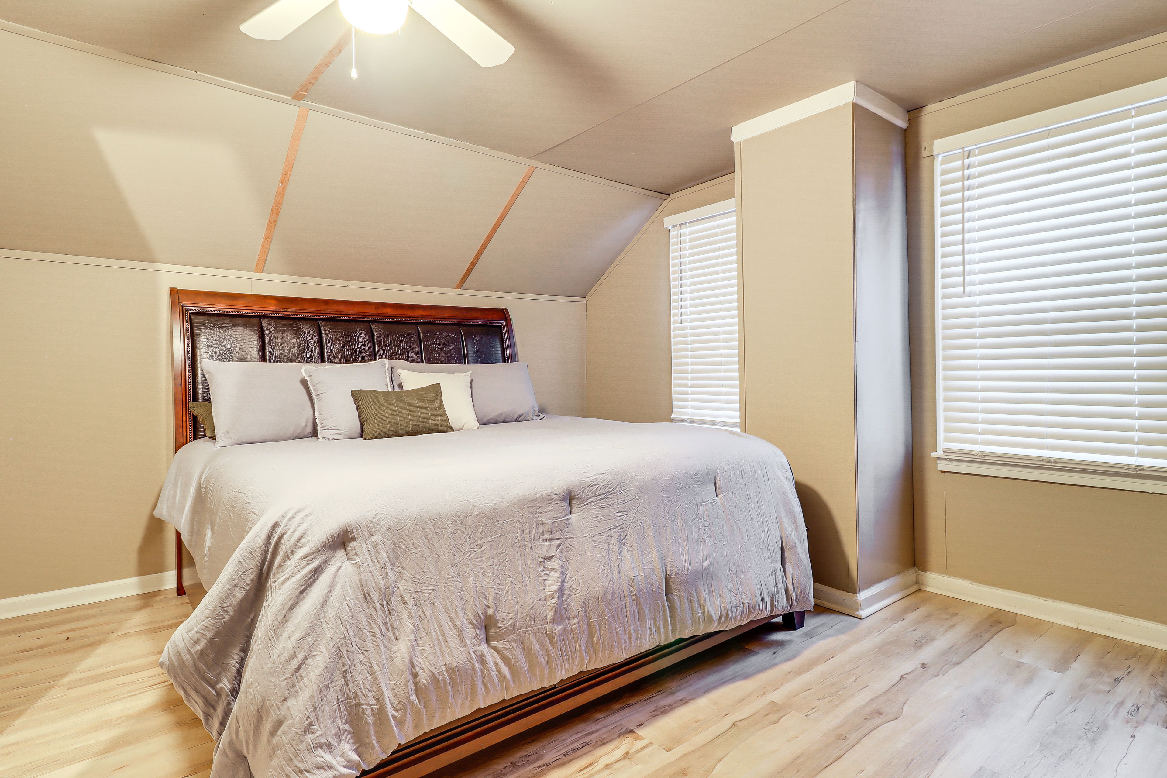 Bedroom 3 | 2nd Floor | King Bed | Smart TV