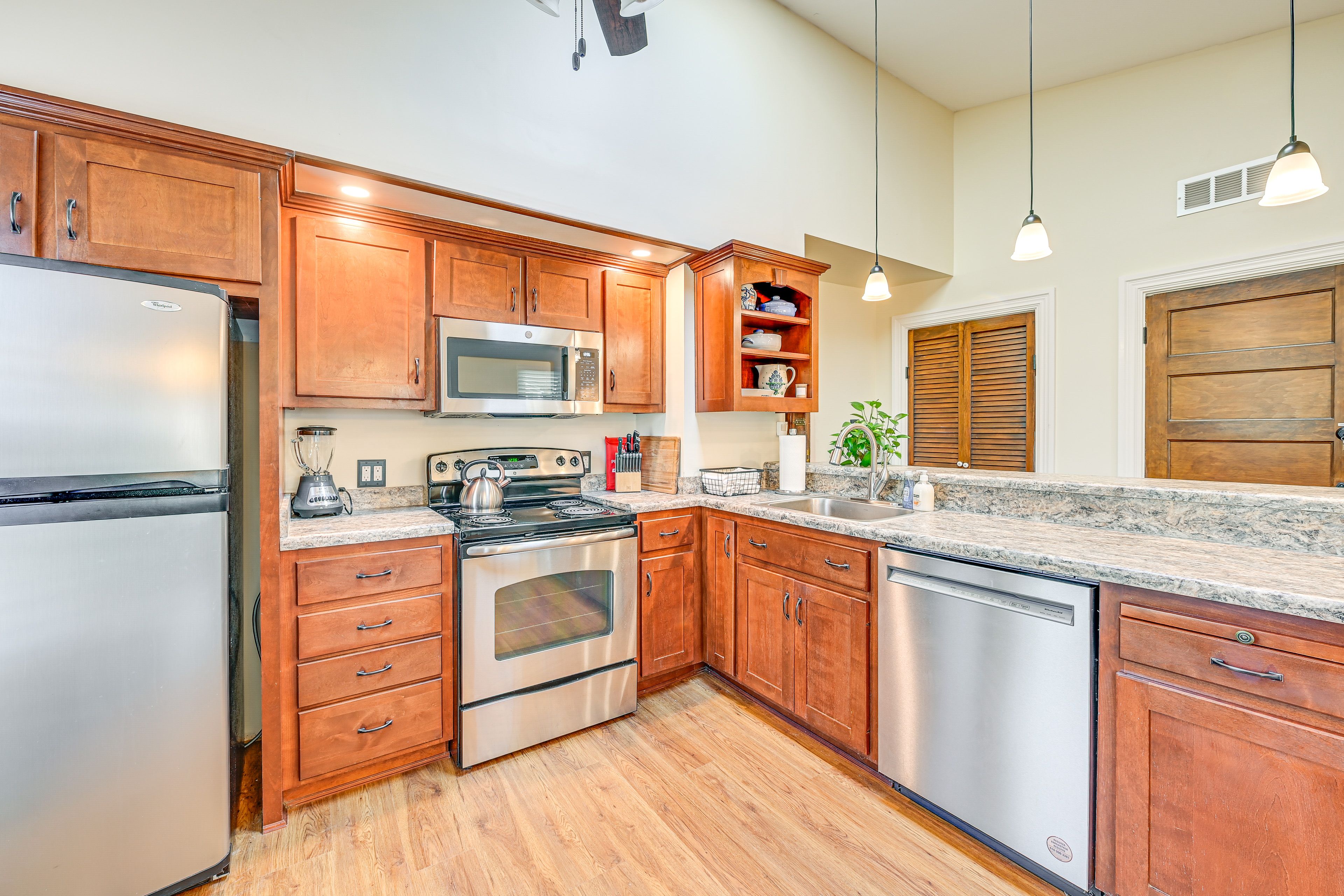 Kitchen | Cooking Basics | Keurig Coffee Maker | 1st Floor