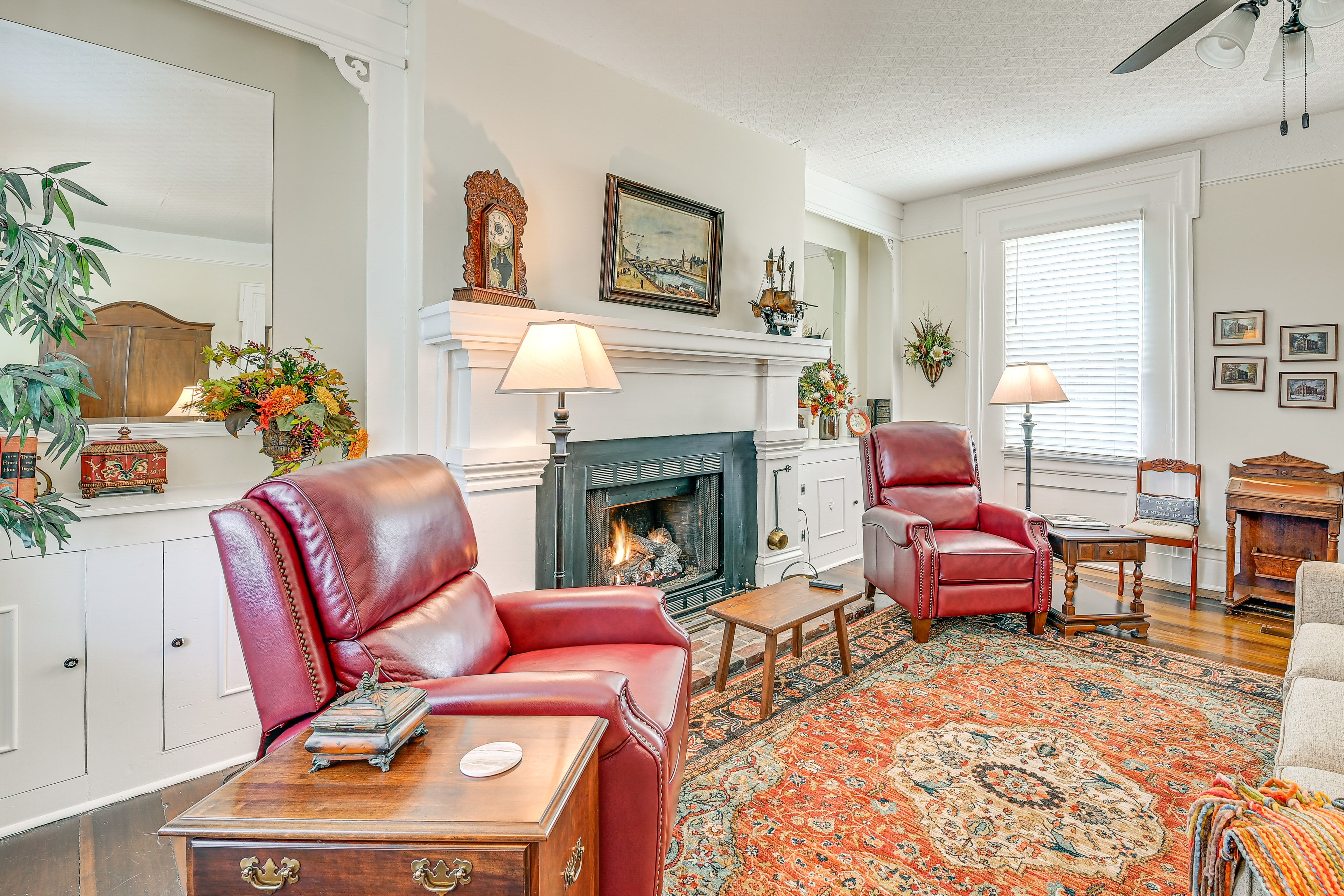 Living Room | Fireplace | 1st Floor
