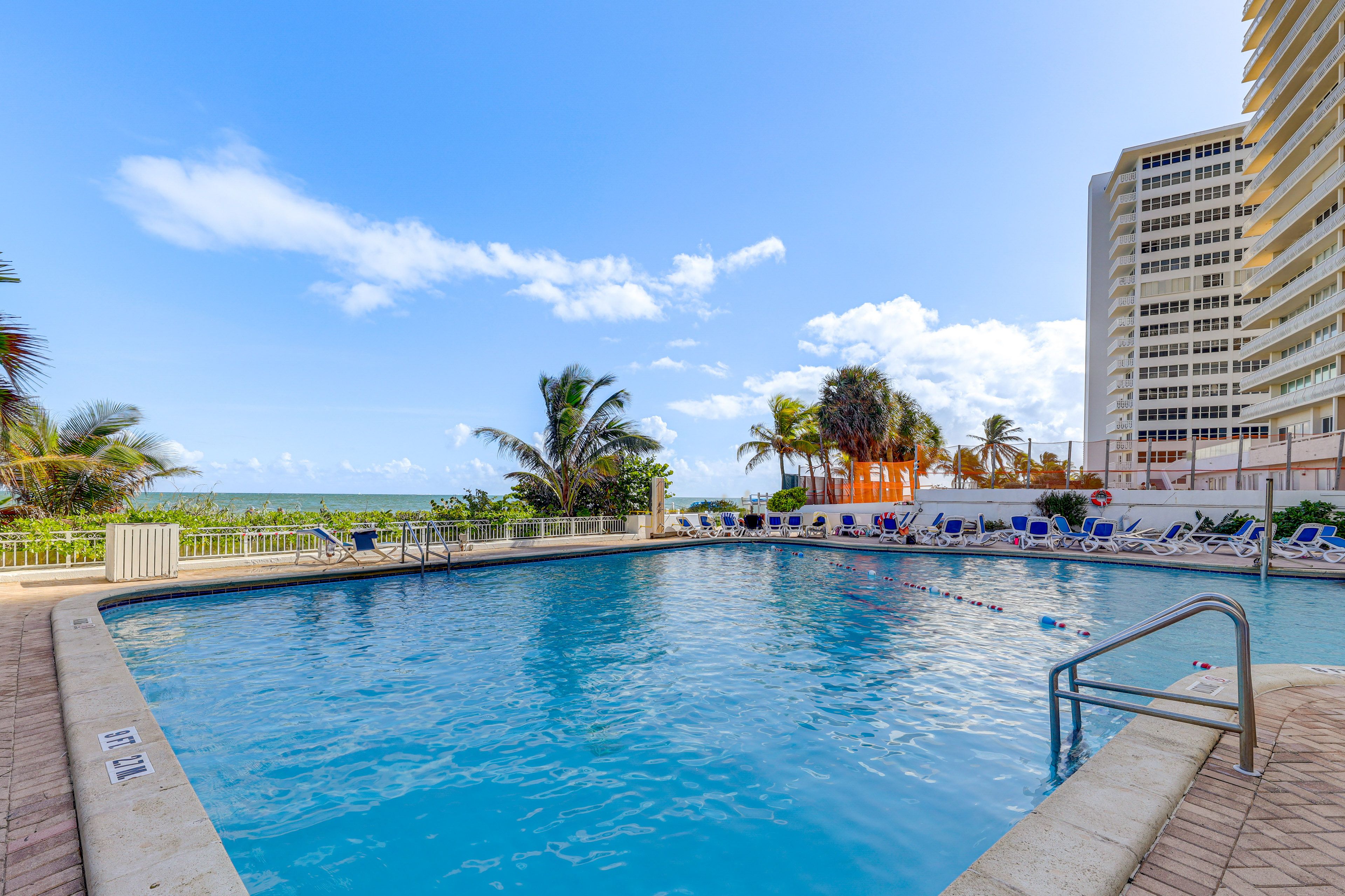 Ocean Manor | Community Pool Area