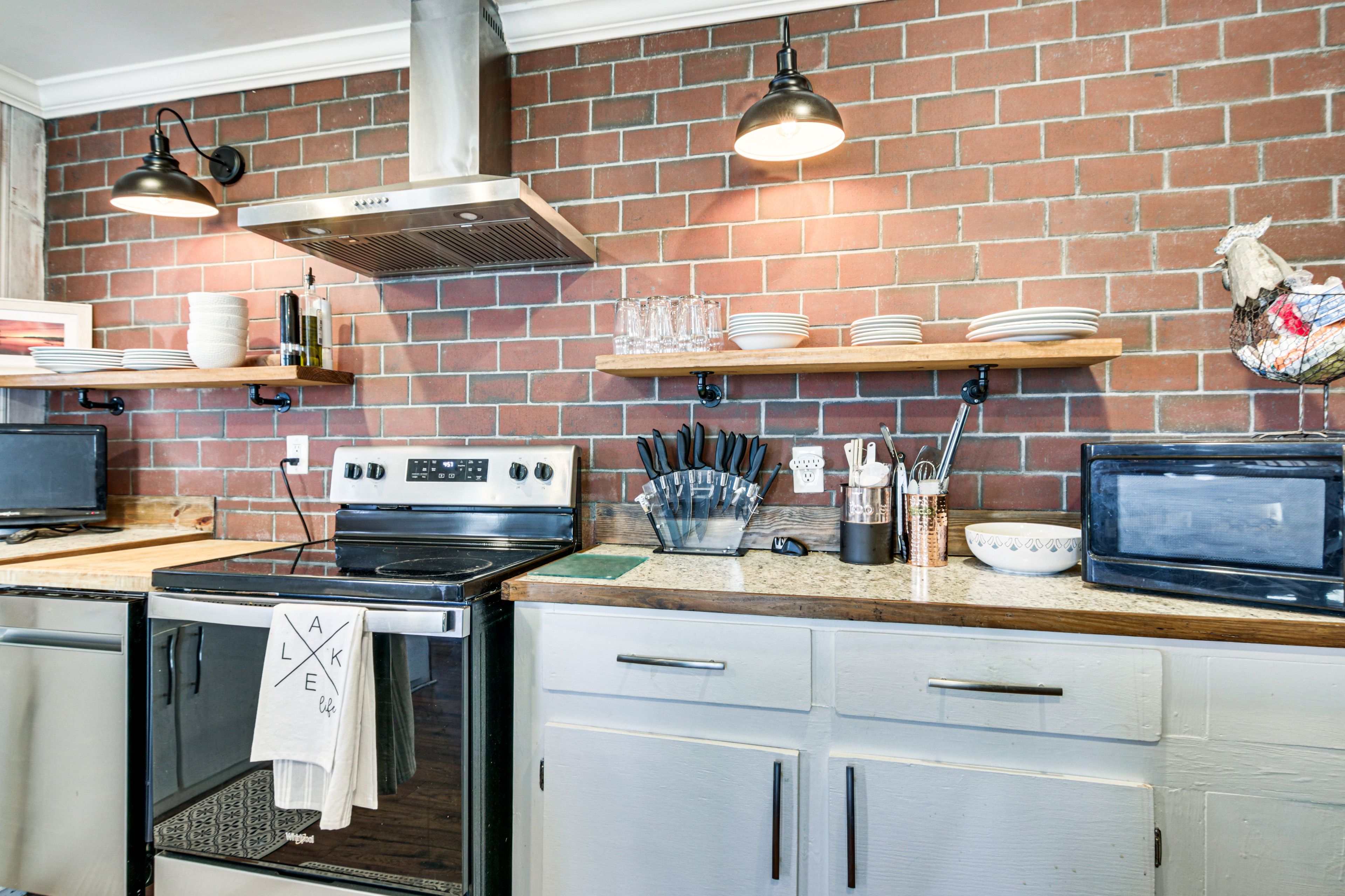 Kitchen | Cooking Basics | Complimentary Spices | Main Floor