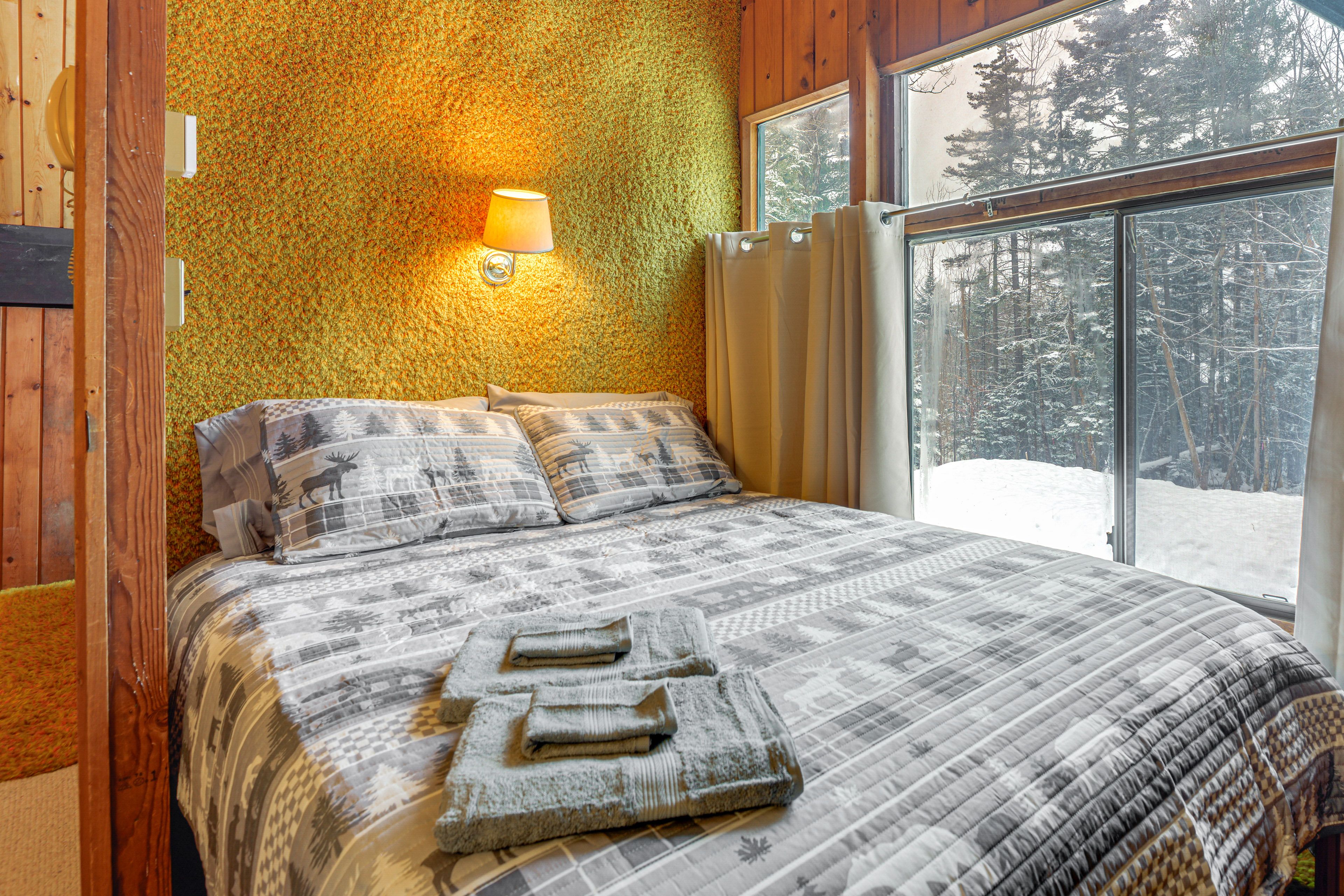 Bedroom 2 | Queen Bed | 2nd Floor