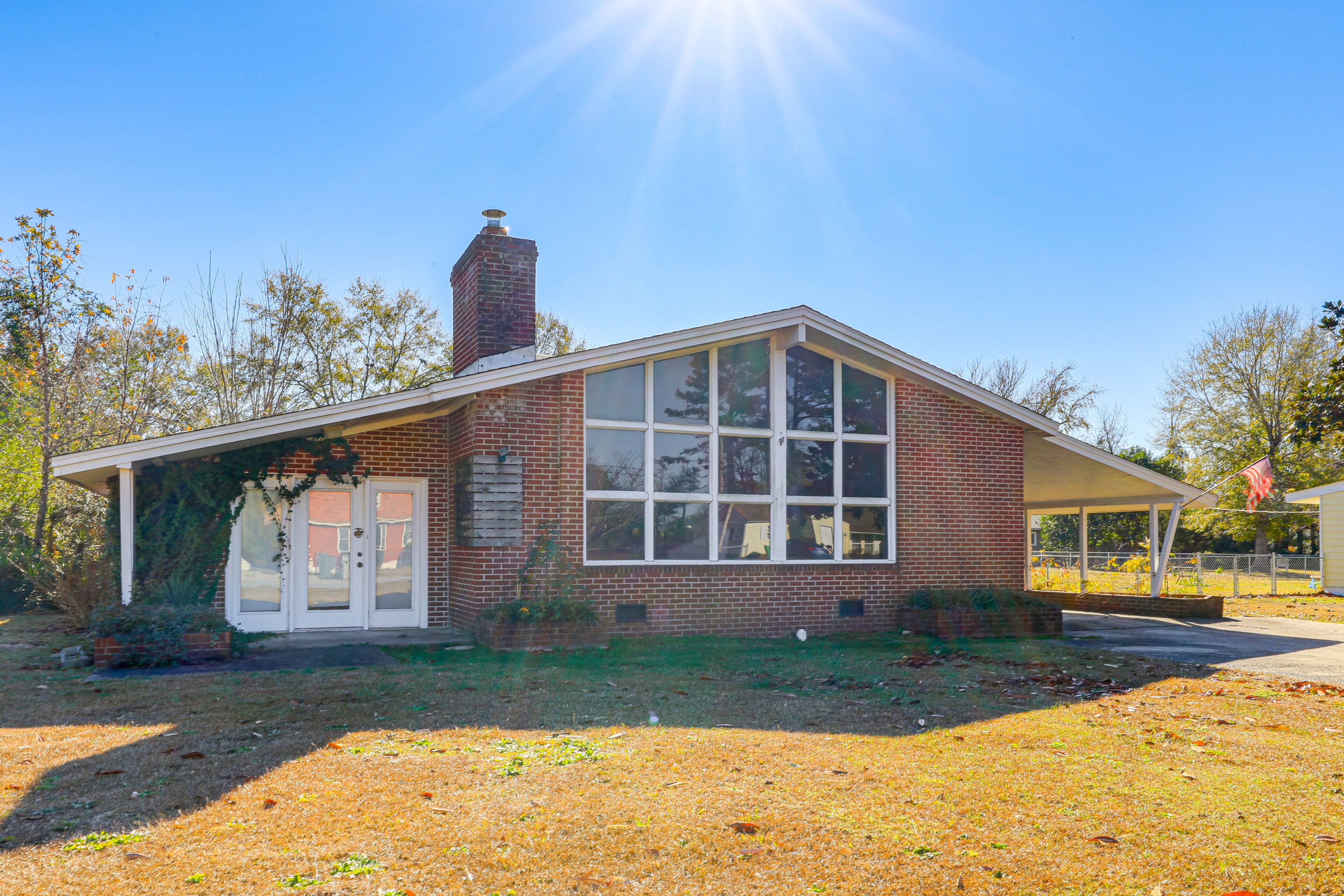 Parking Continued | Grass Parking (1 Vehicle)