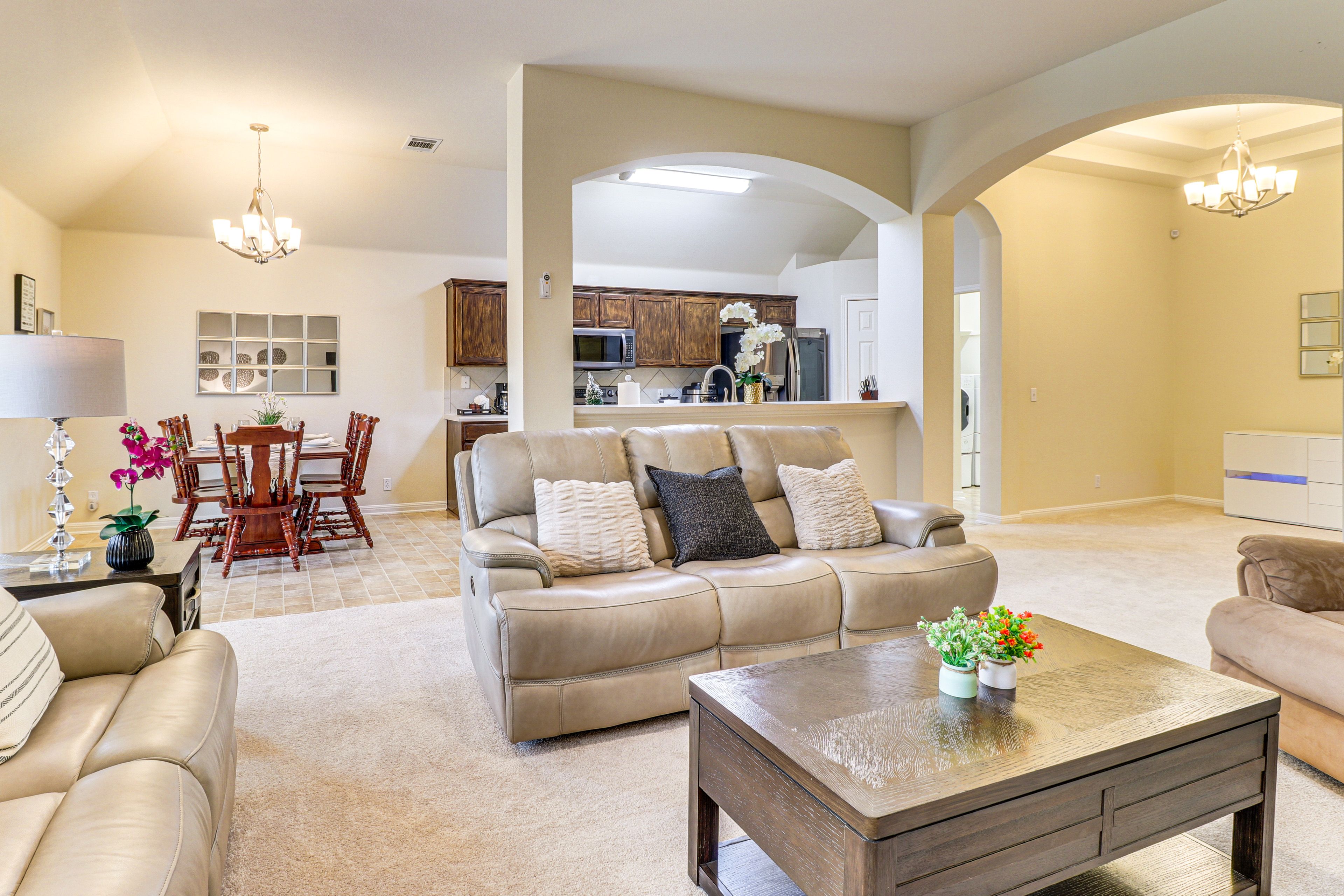 Living Room | Smart TV