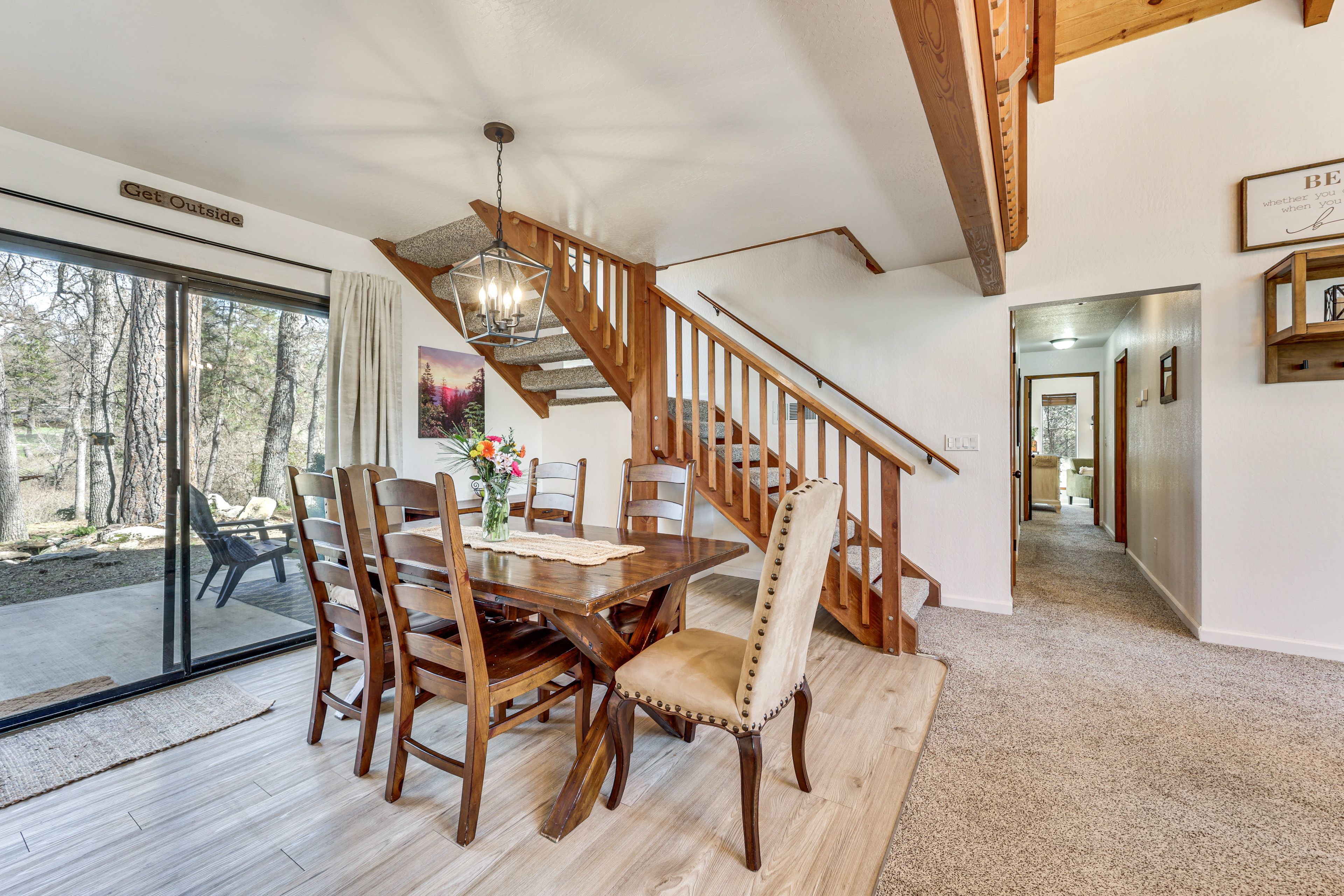 Dining Area | Main Level