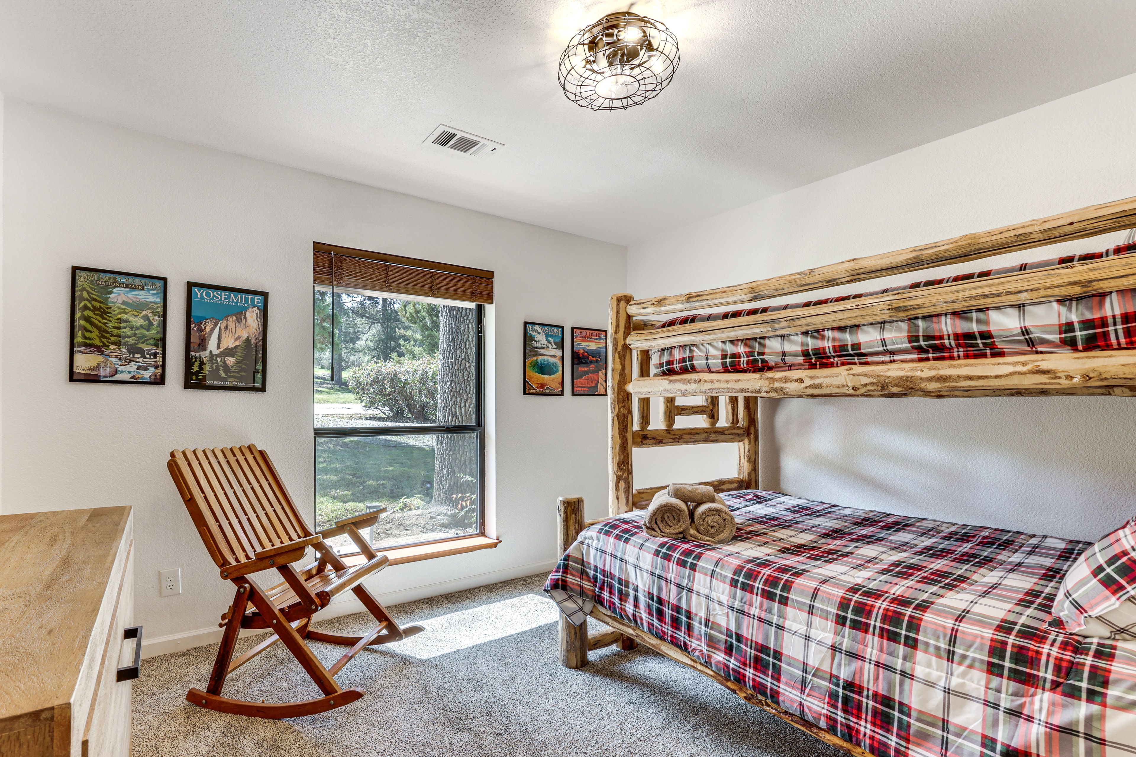 Bedroom 3 | Twin/Full Bunk Bed | Main Level