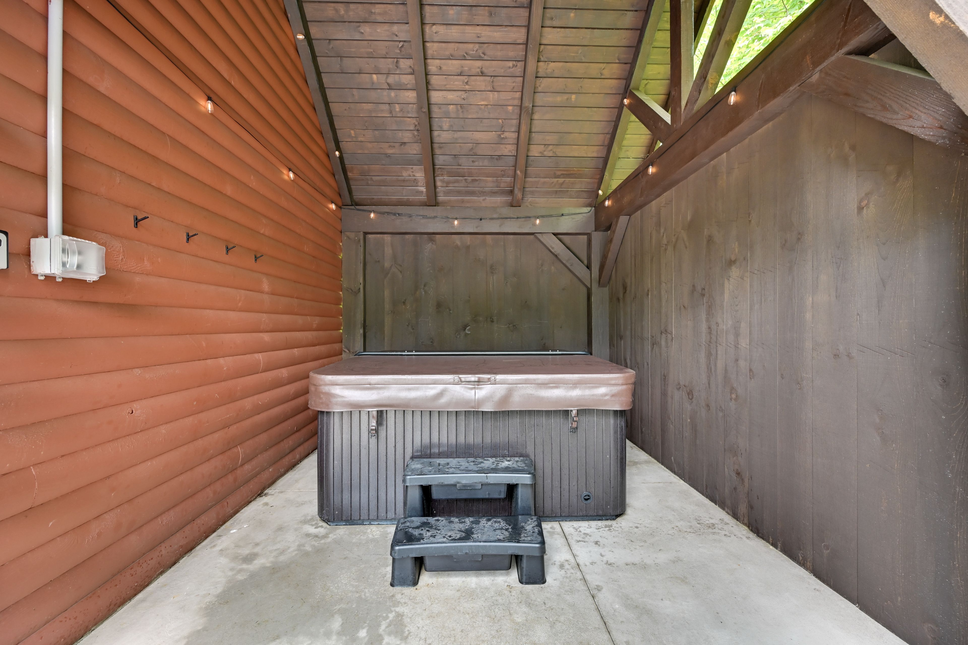 Cabin Exterior | Private Hot Tub