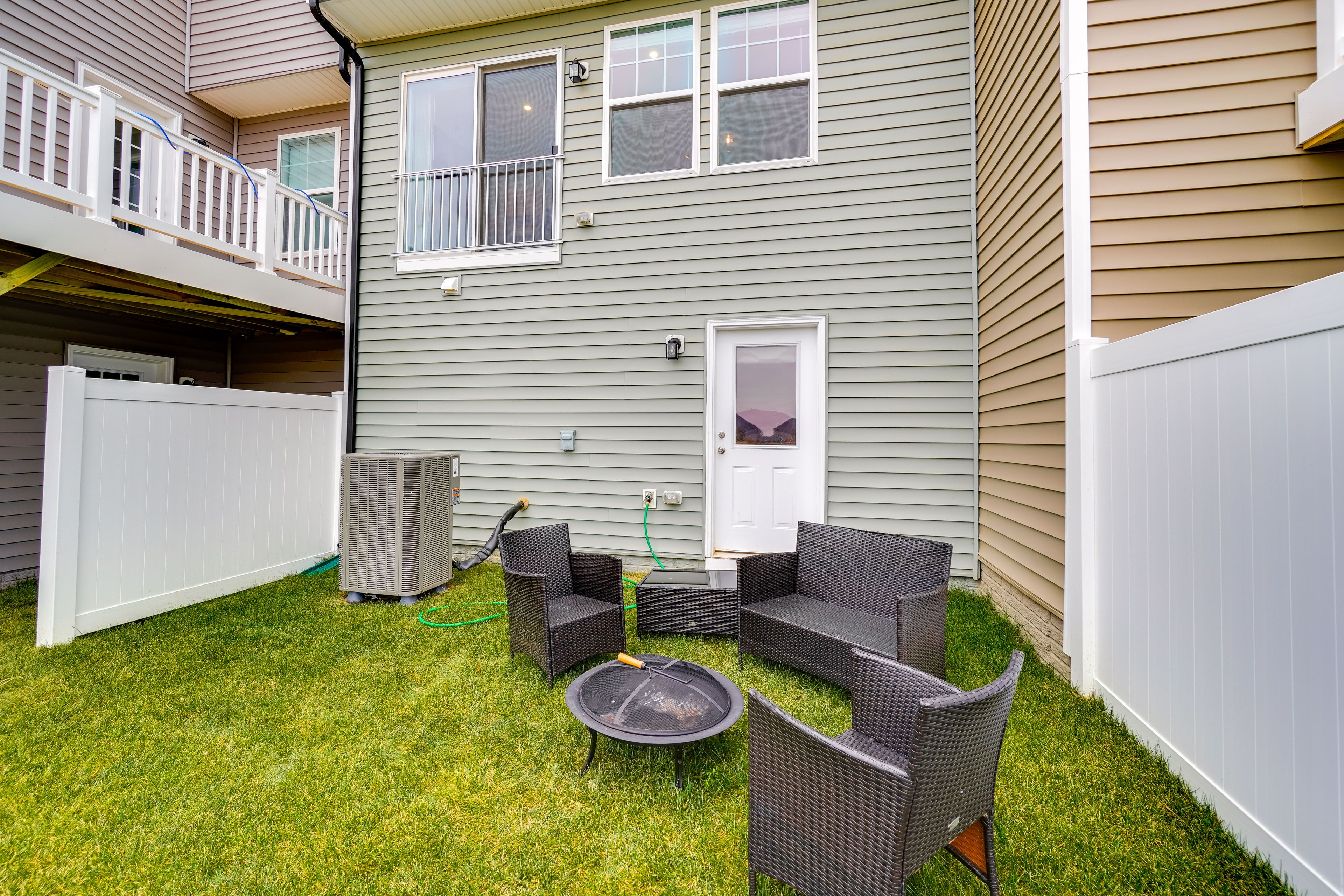 Backyard | Wood-Burning Fire Pit