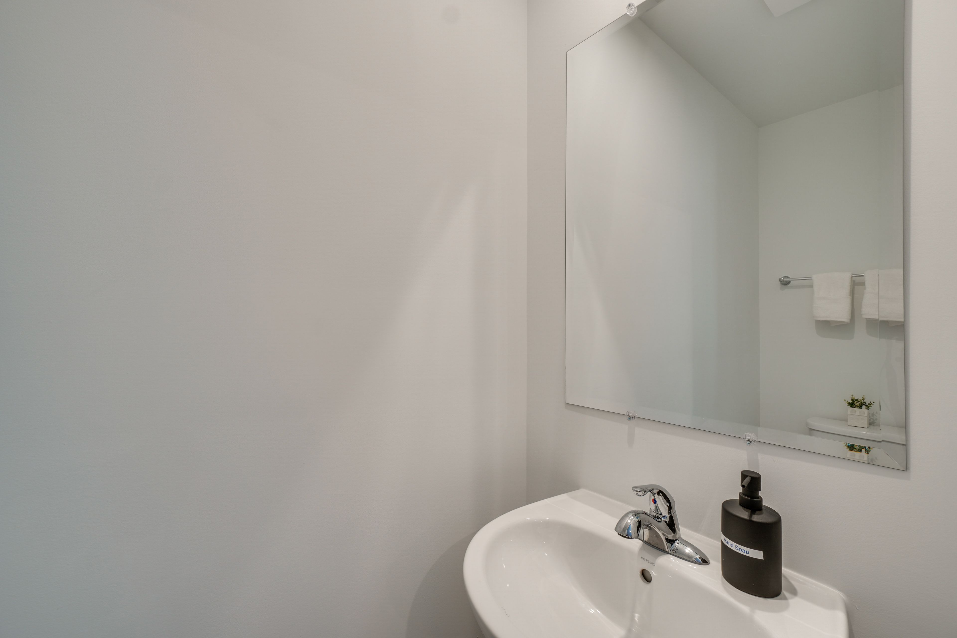 Half Bathroom | Main Floor