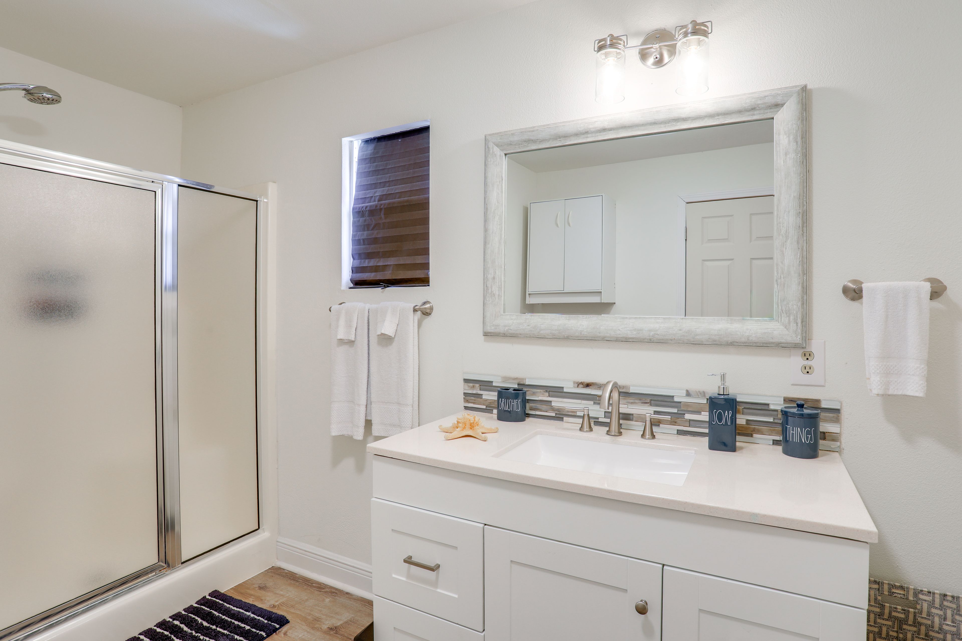 Full Bath | Towels | Hair Dryer