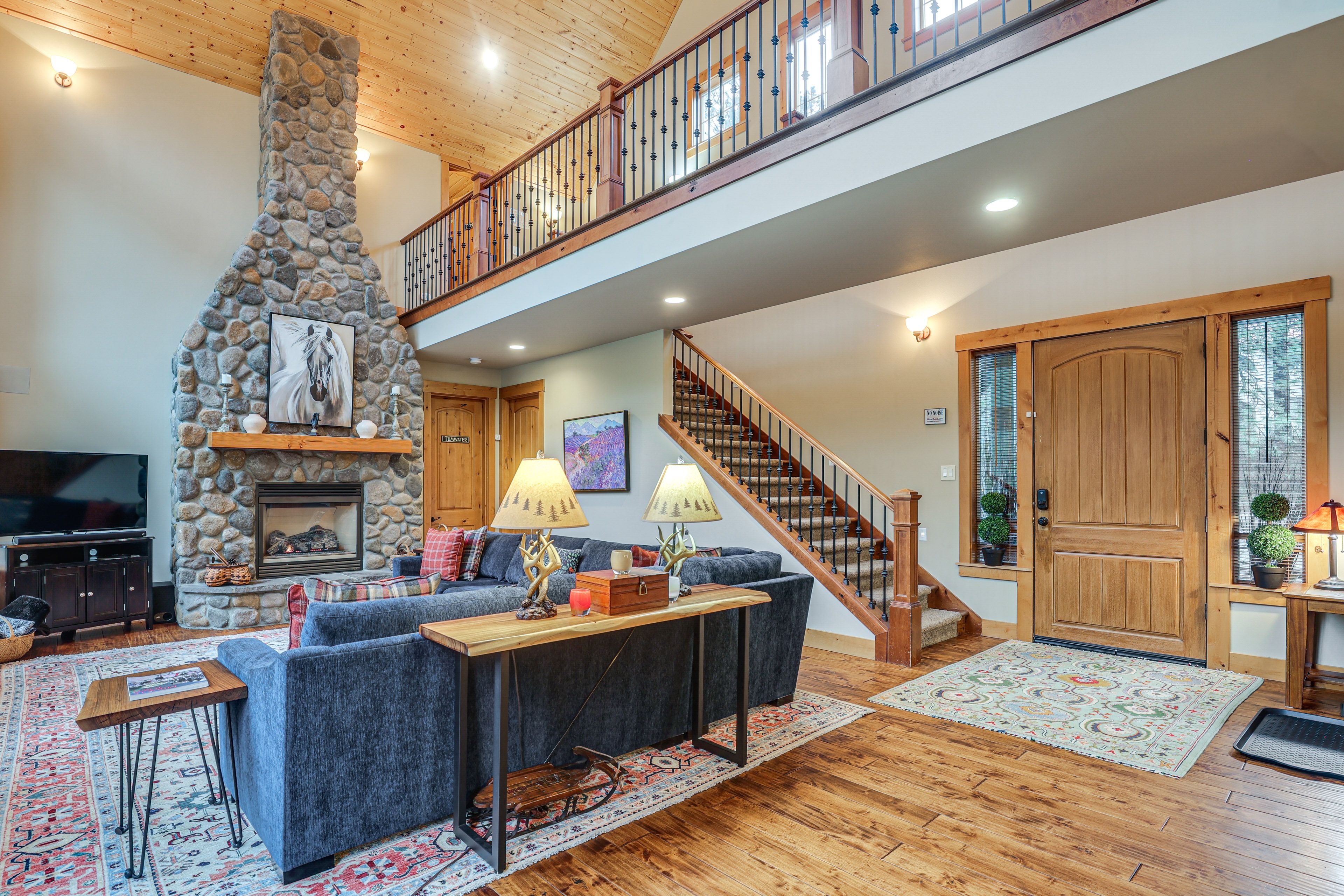 Living Room | Gas Fireplace (November 15-March 15) | Smart TV | Main Level