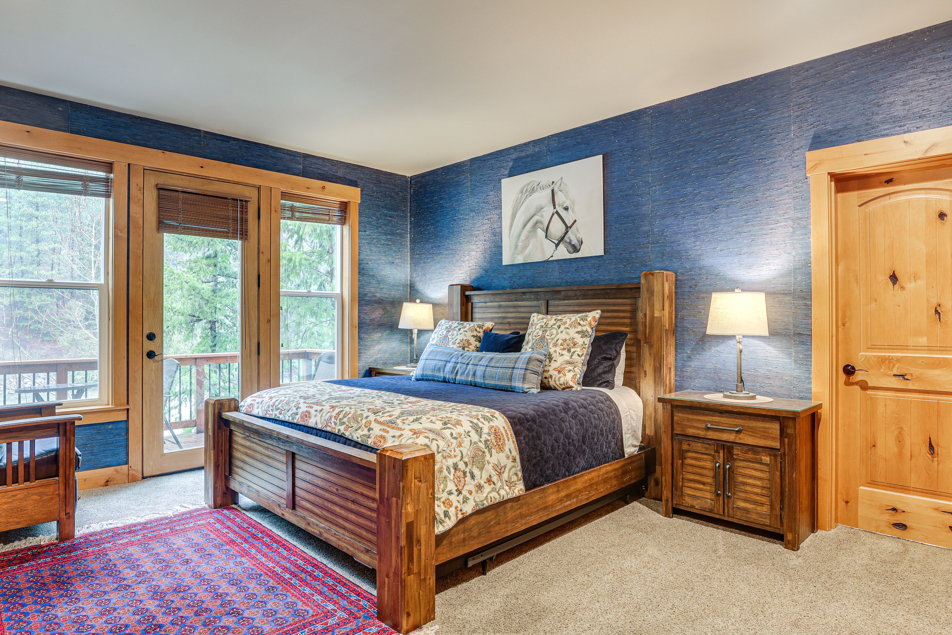 Bedroom 1 | King Bed | Linens | Main Level