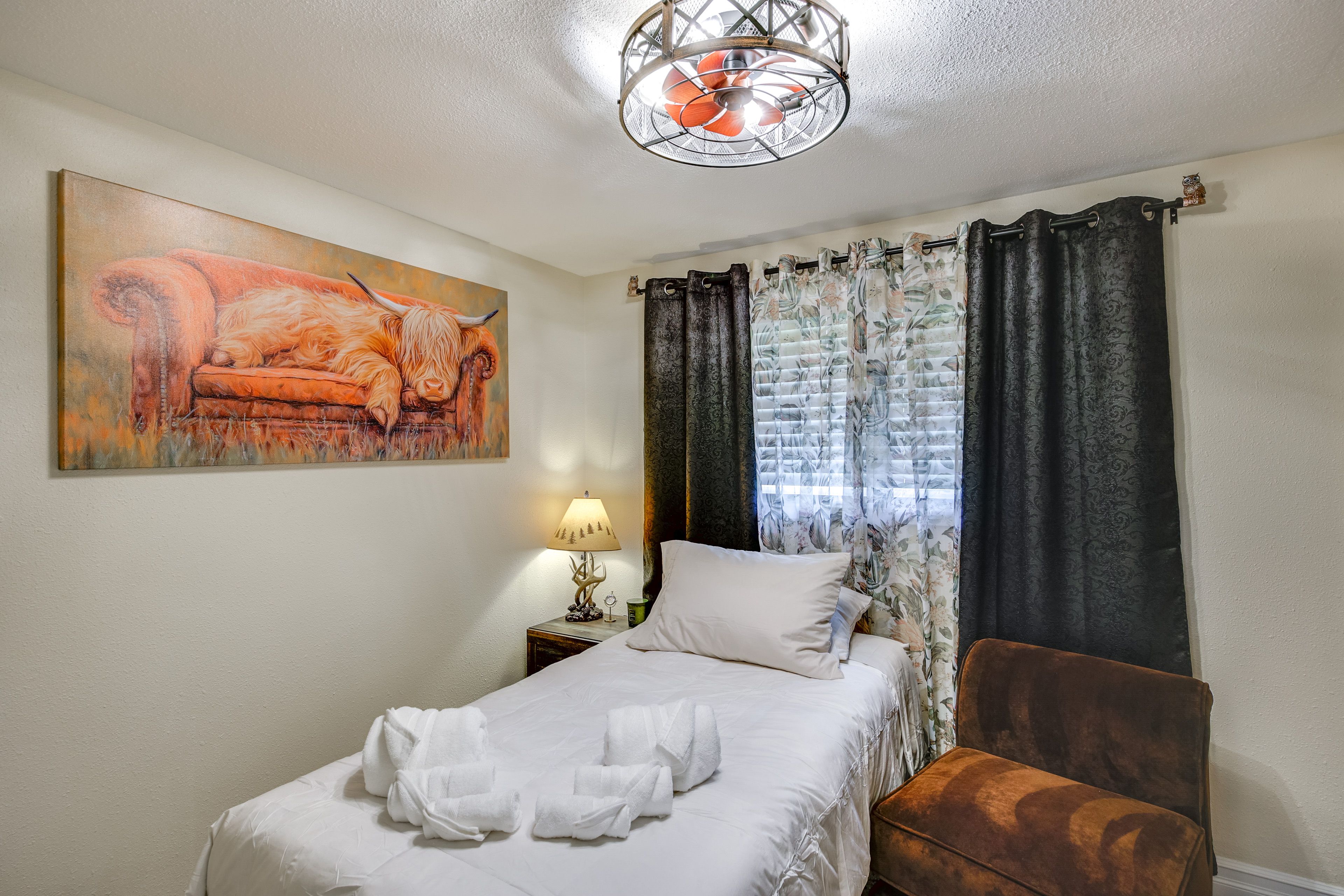 Bedroom 3 | Twin Bed