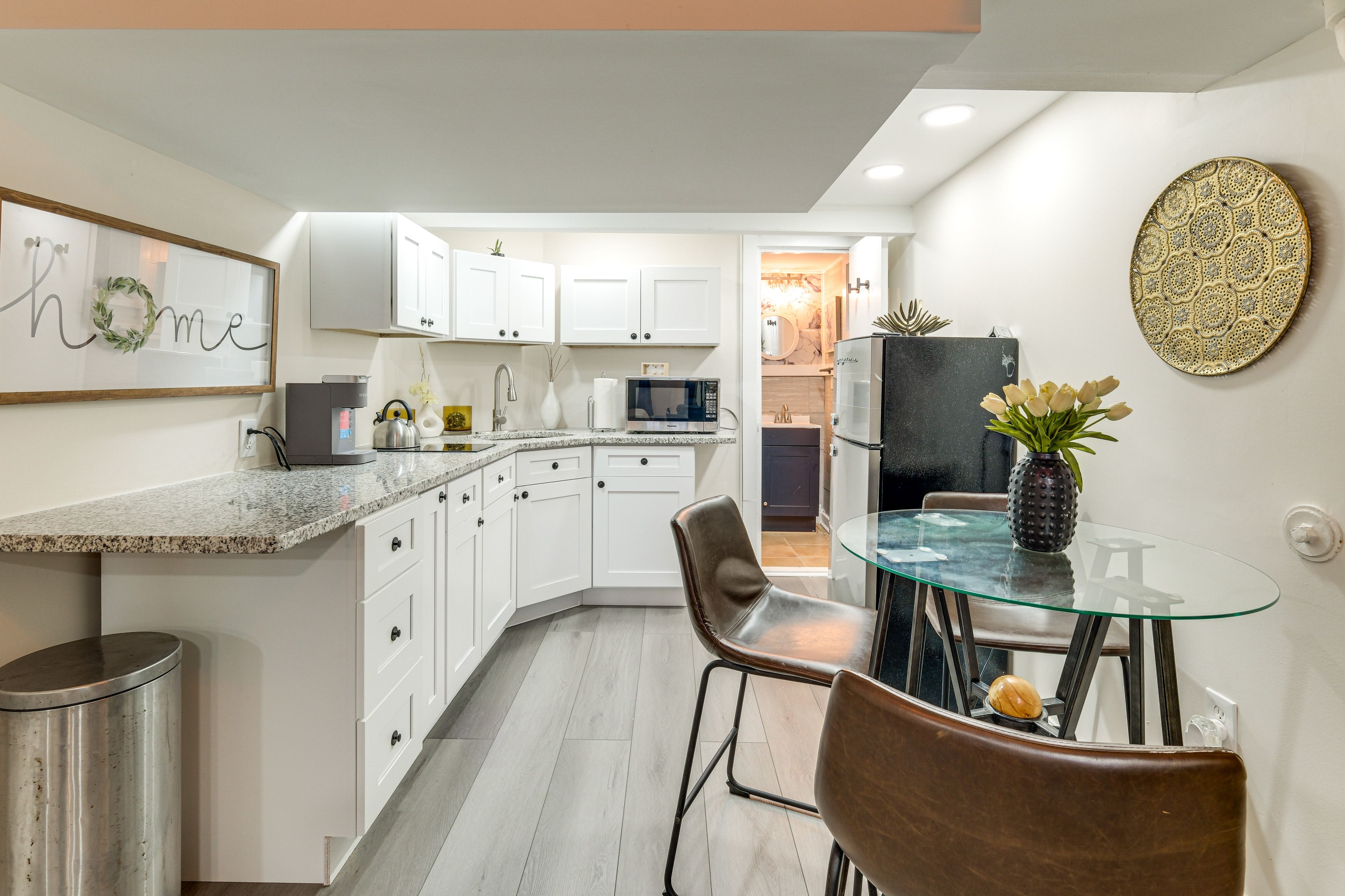 Single-Story Studio | Keurig Coffee Maker (Coffee Provided)