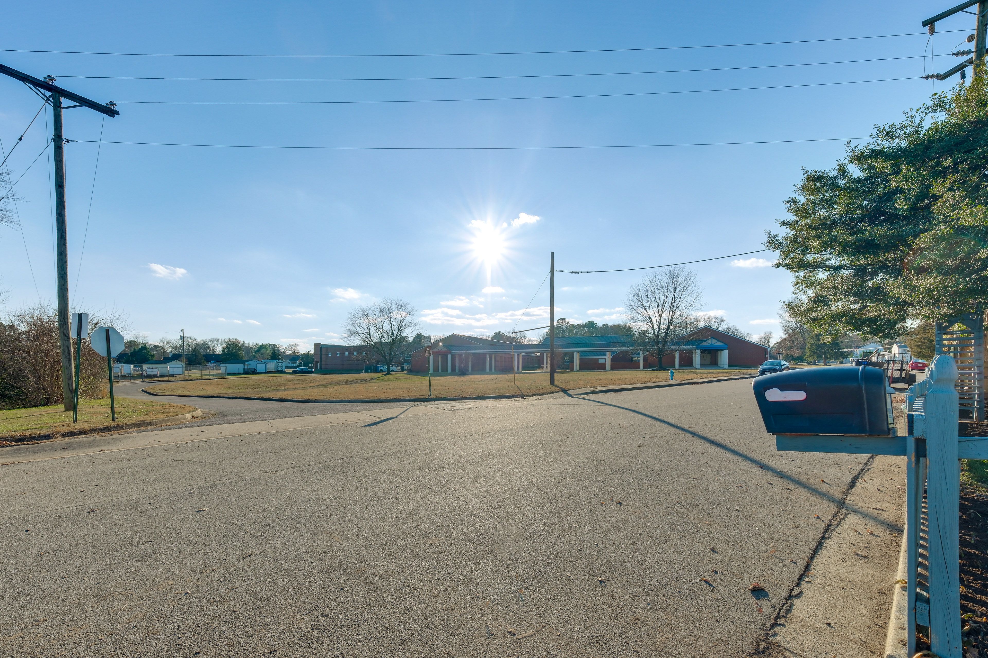 Parking | Free Street Parking (2 Vehicles)