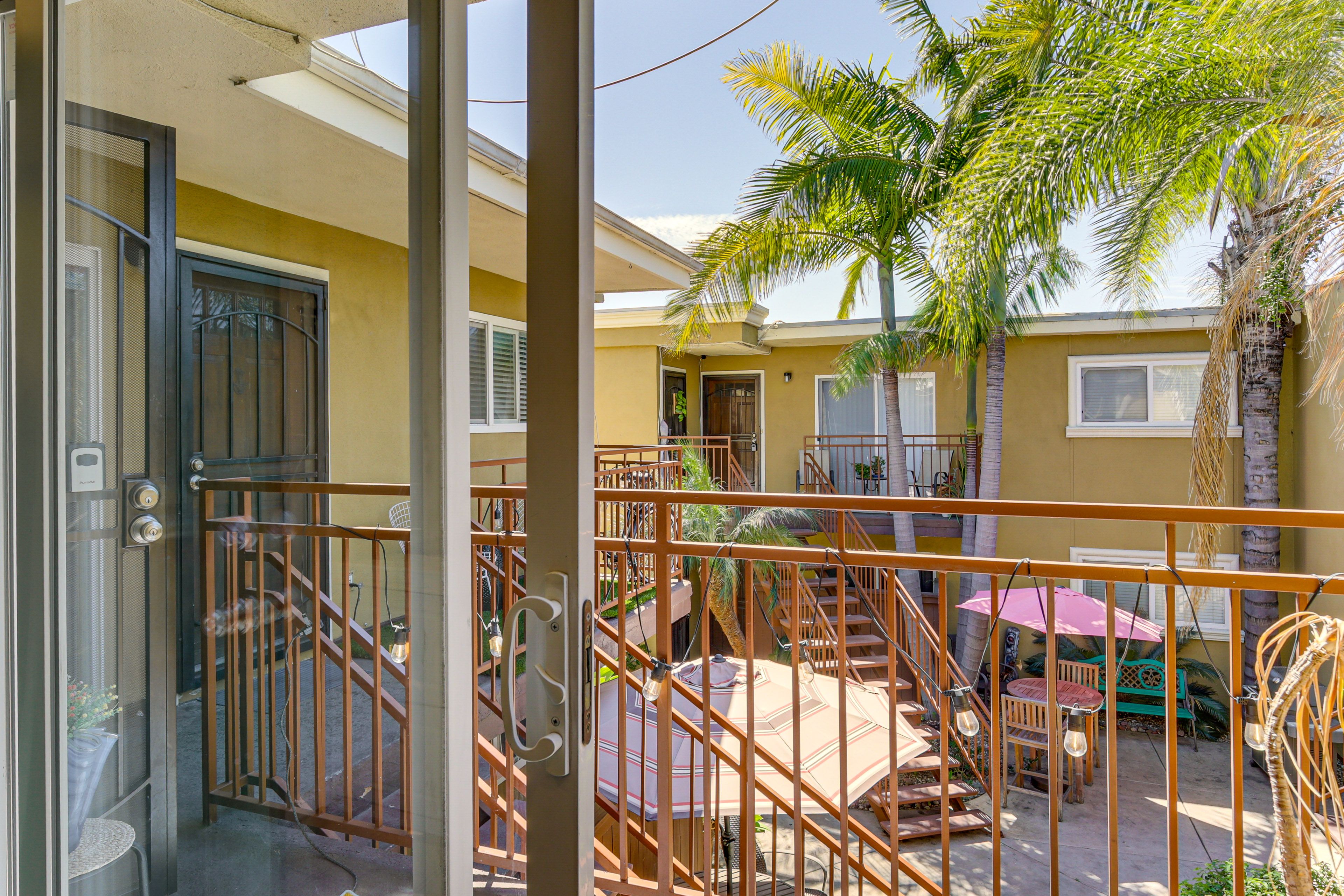 Condo Exterior | Entry