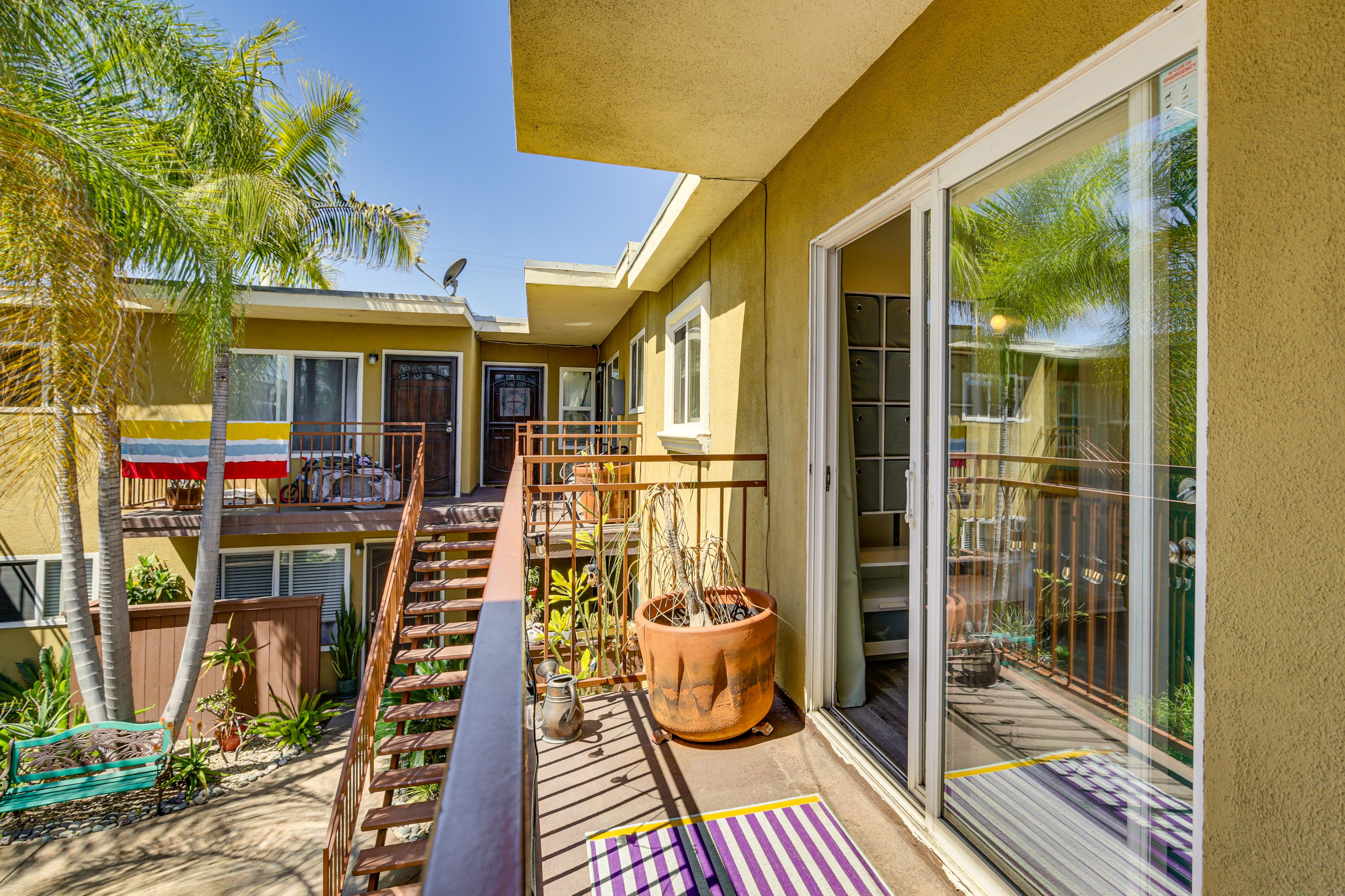 Private Balcony | Gas Grill