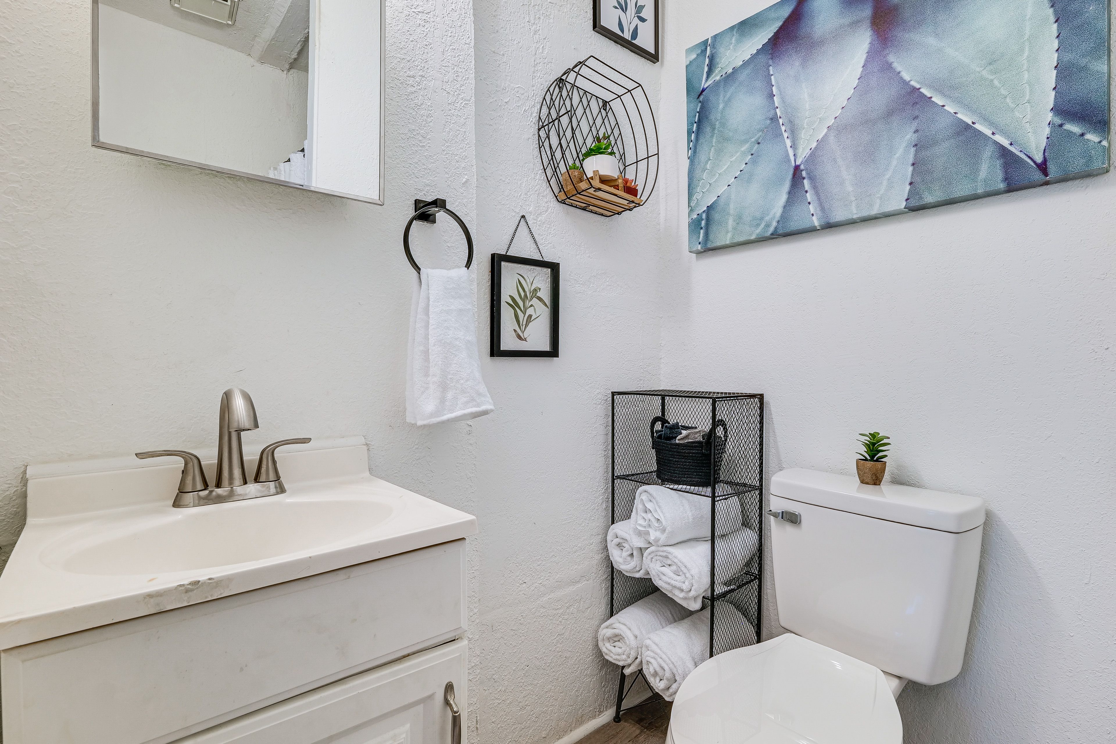 Bathroom | Towels Provided