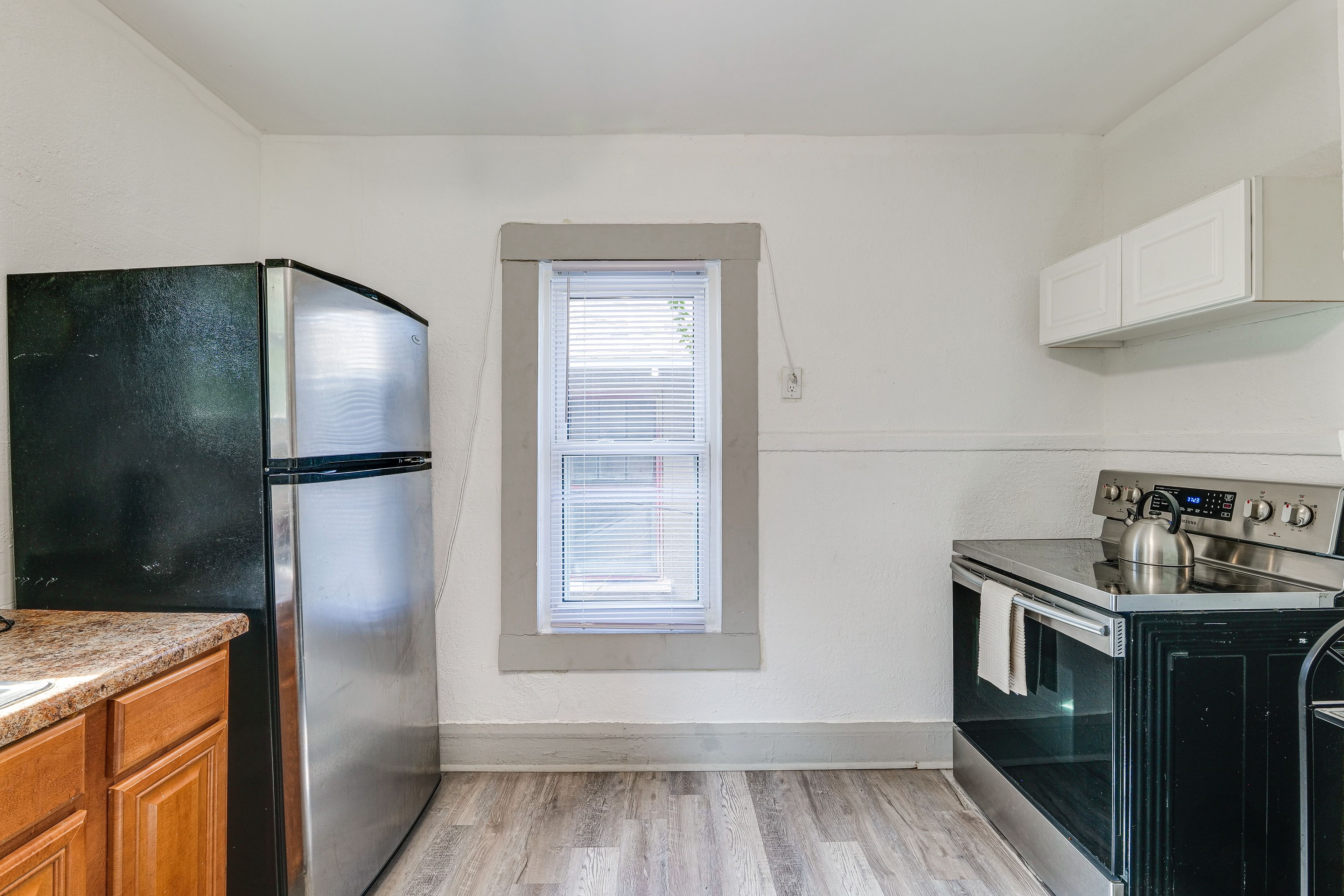 Kitchen | Tea Kettle | Microwave