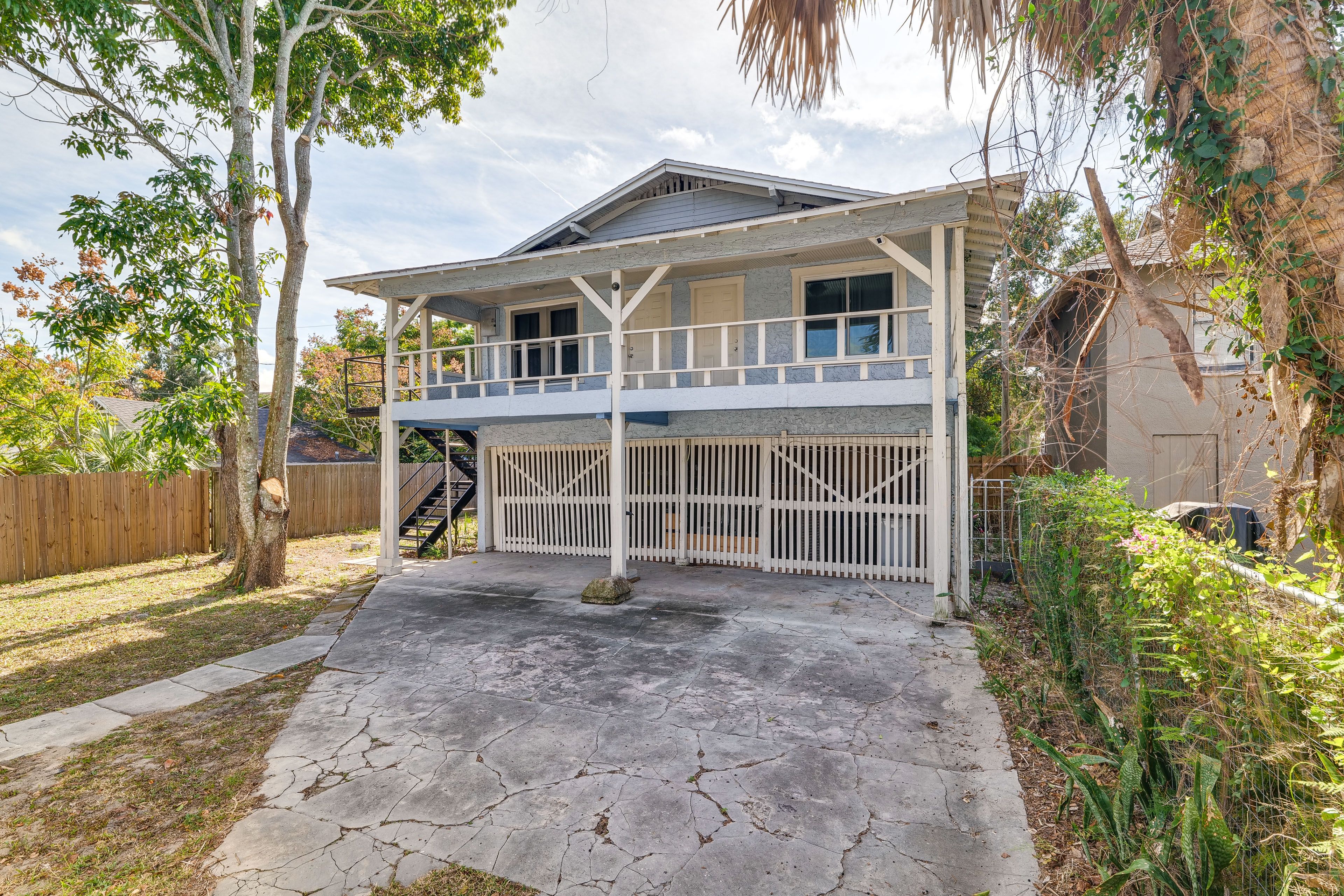 Parking | Driveway (1 Vehicle)