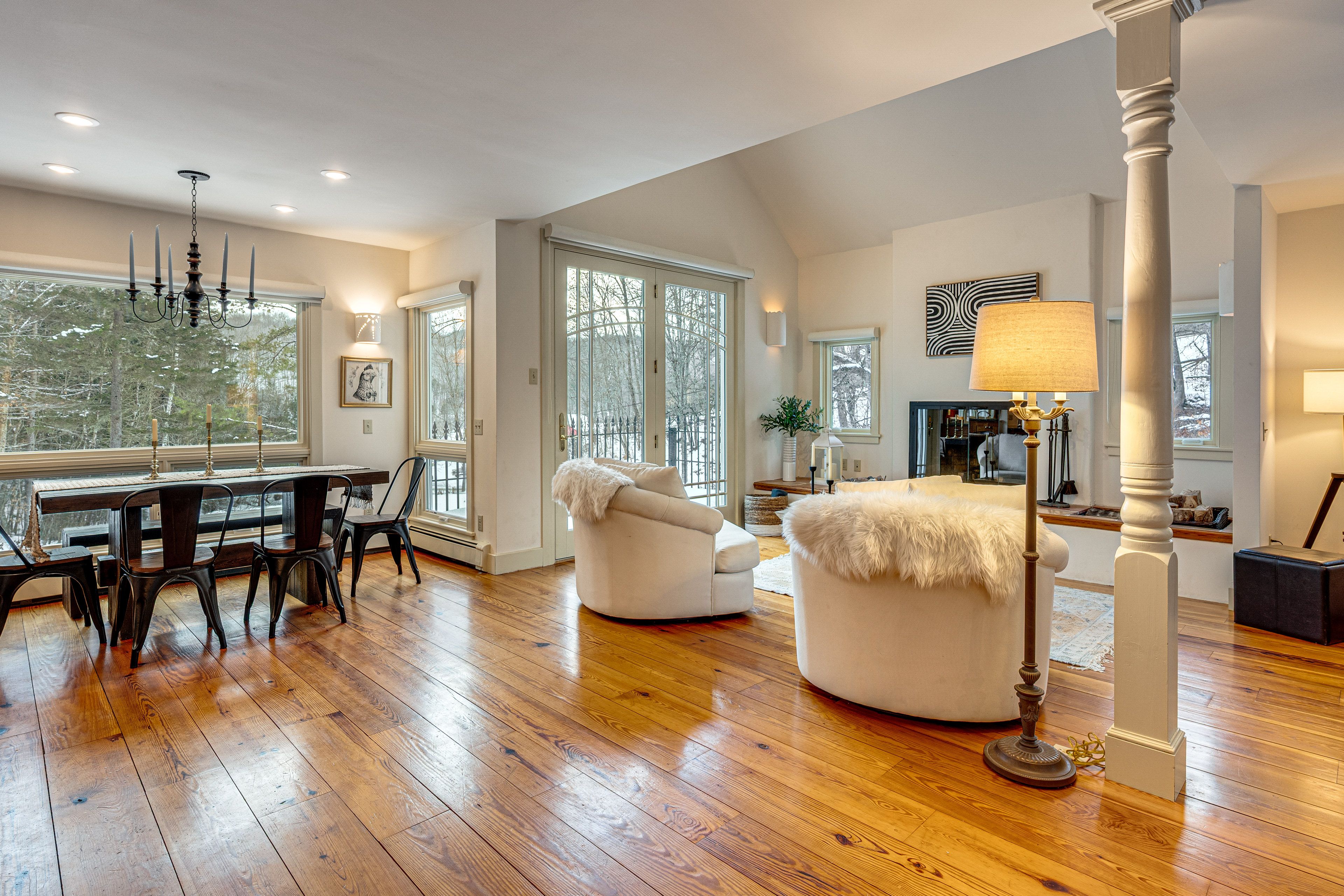 Dining Area | 2nd Floor