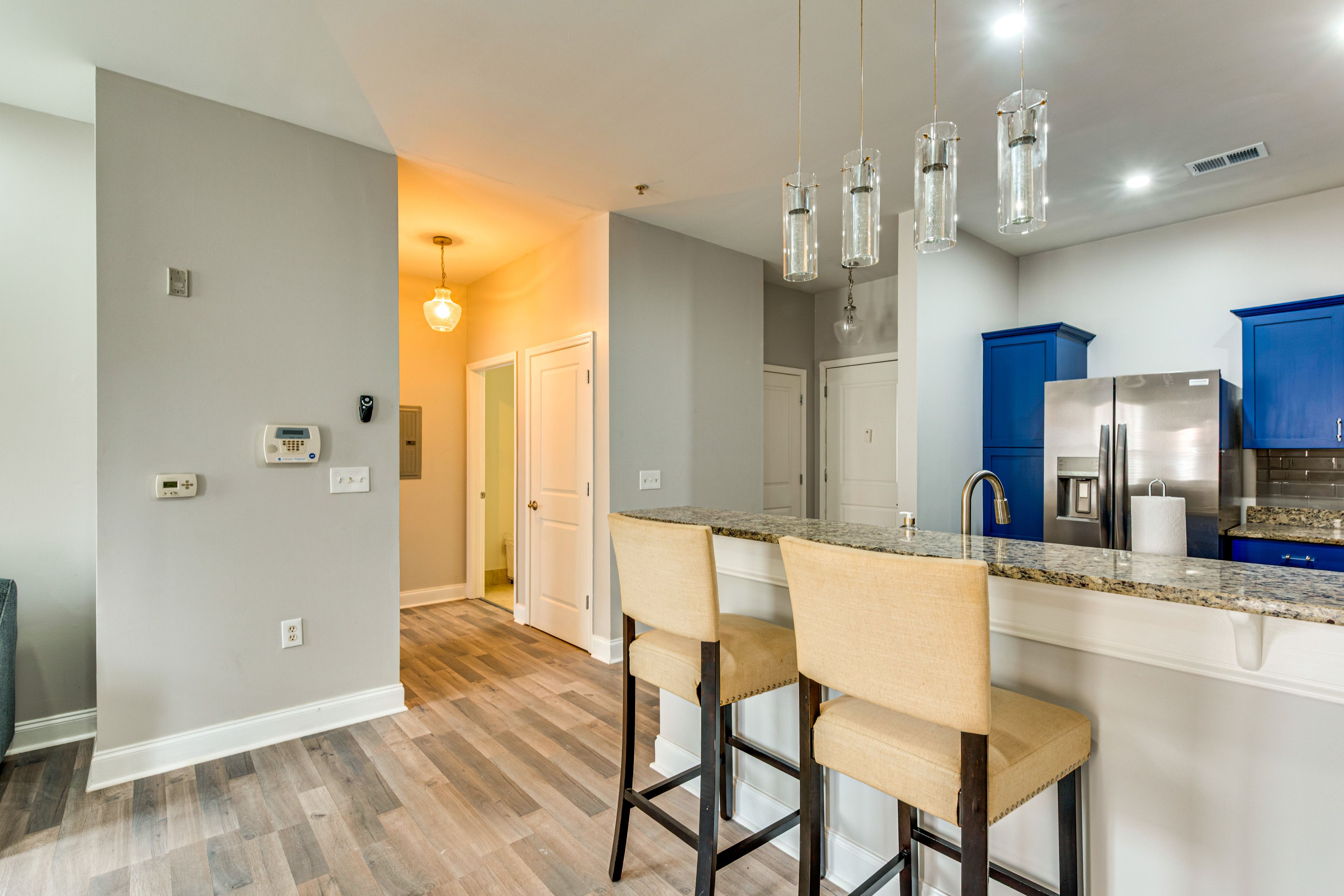 Kitchen | Trash Bags/Paper Towels