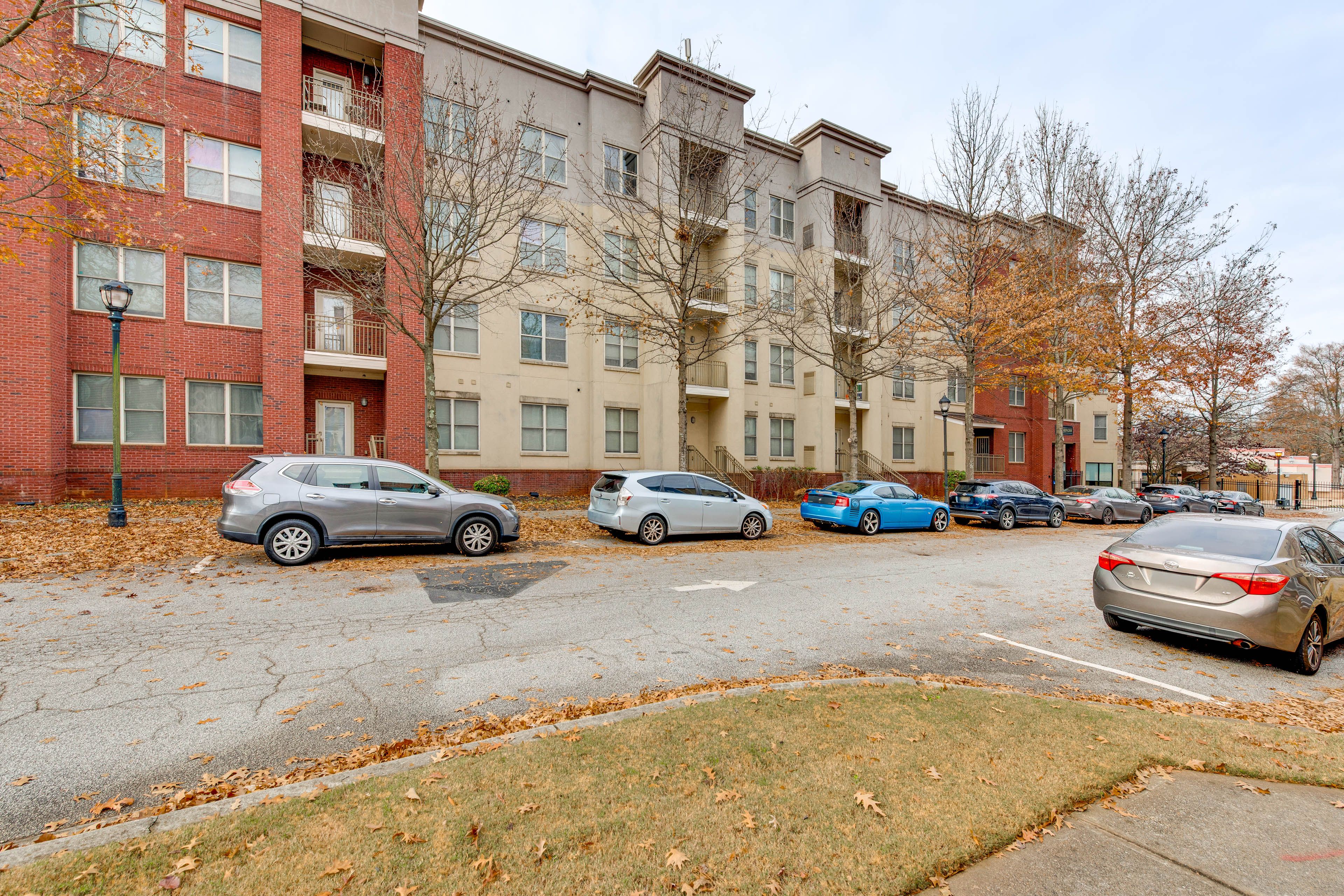 Exterior | Reserved Spot (1 Vehicle)