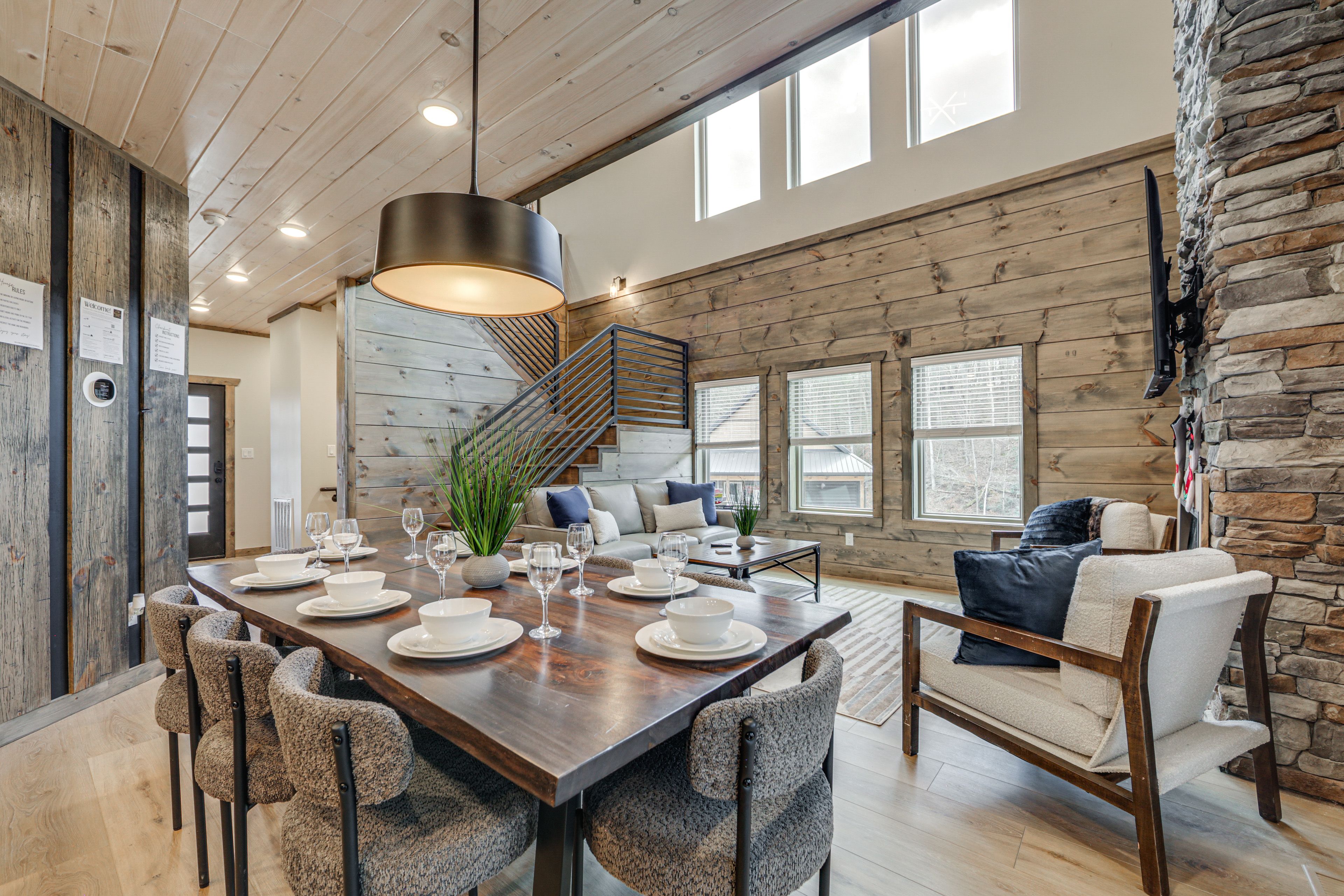 Dining Area | 1st Floor | Dishwasher & Flatware