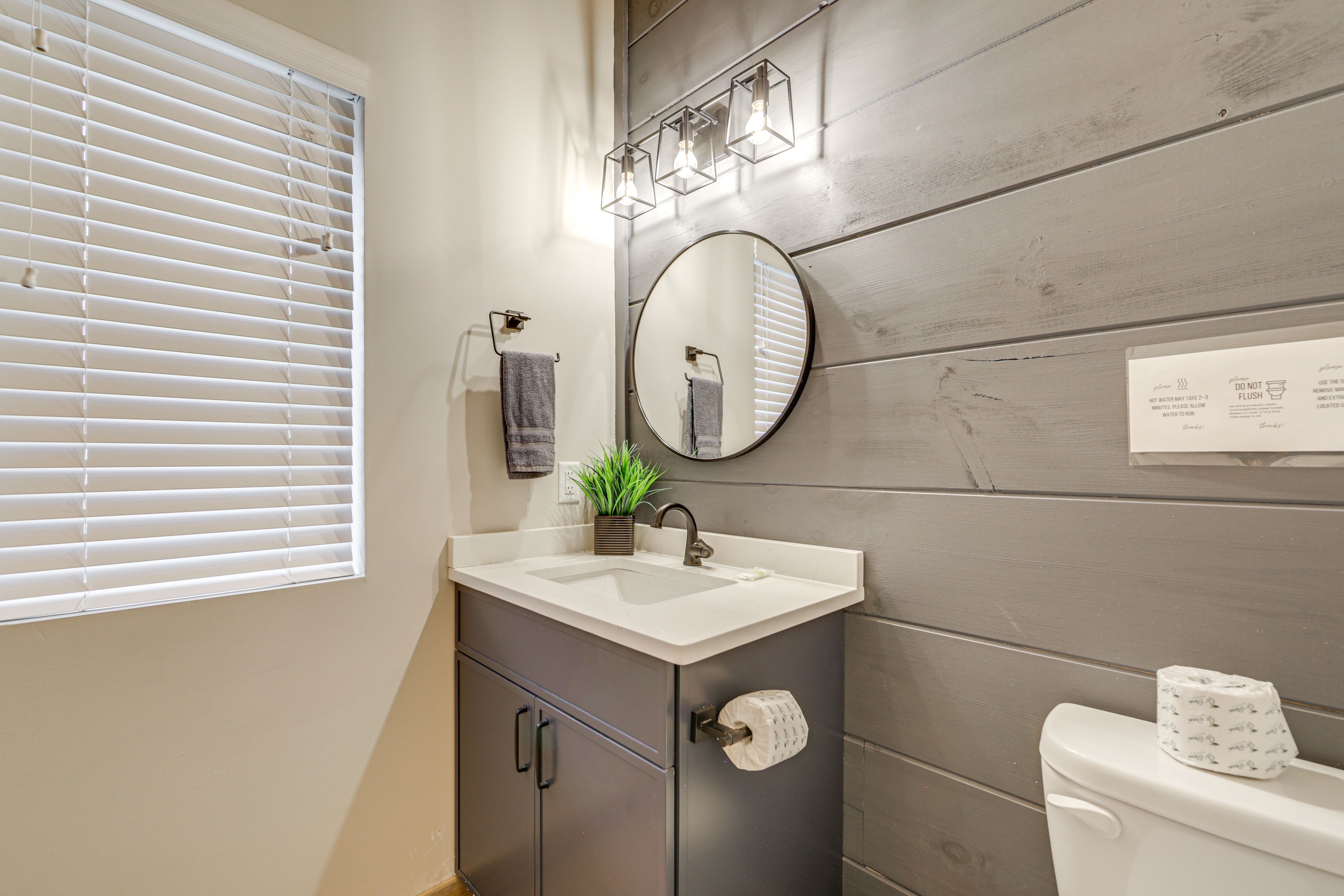 Half Bathroom | Basement