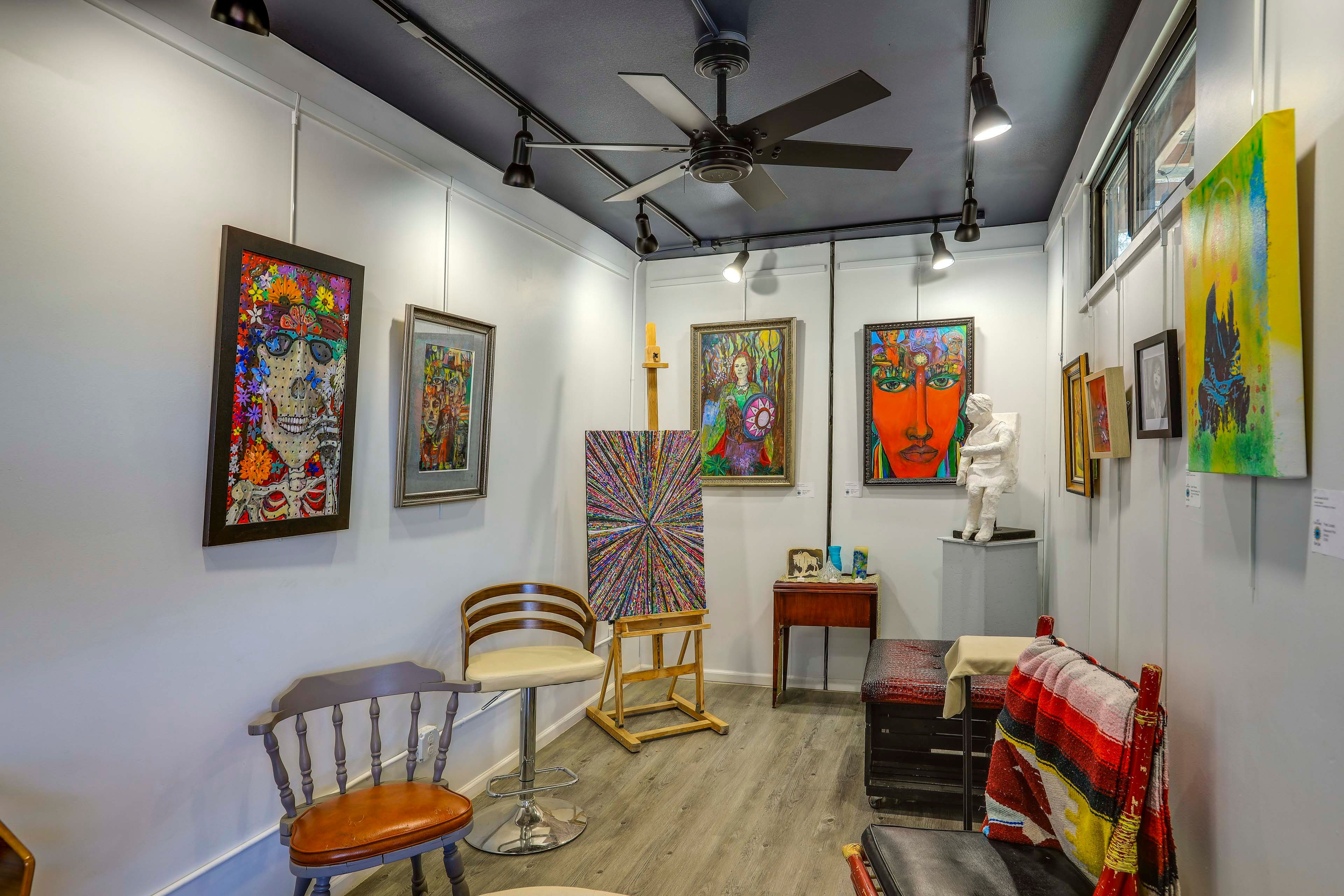 Art Contained Del Sol (On-Site Gallery) | Shared Area