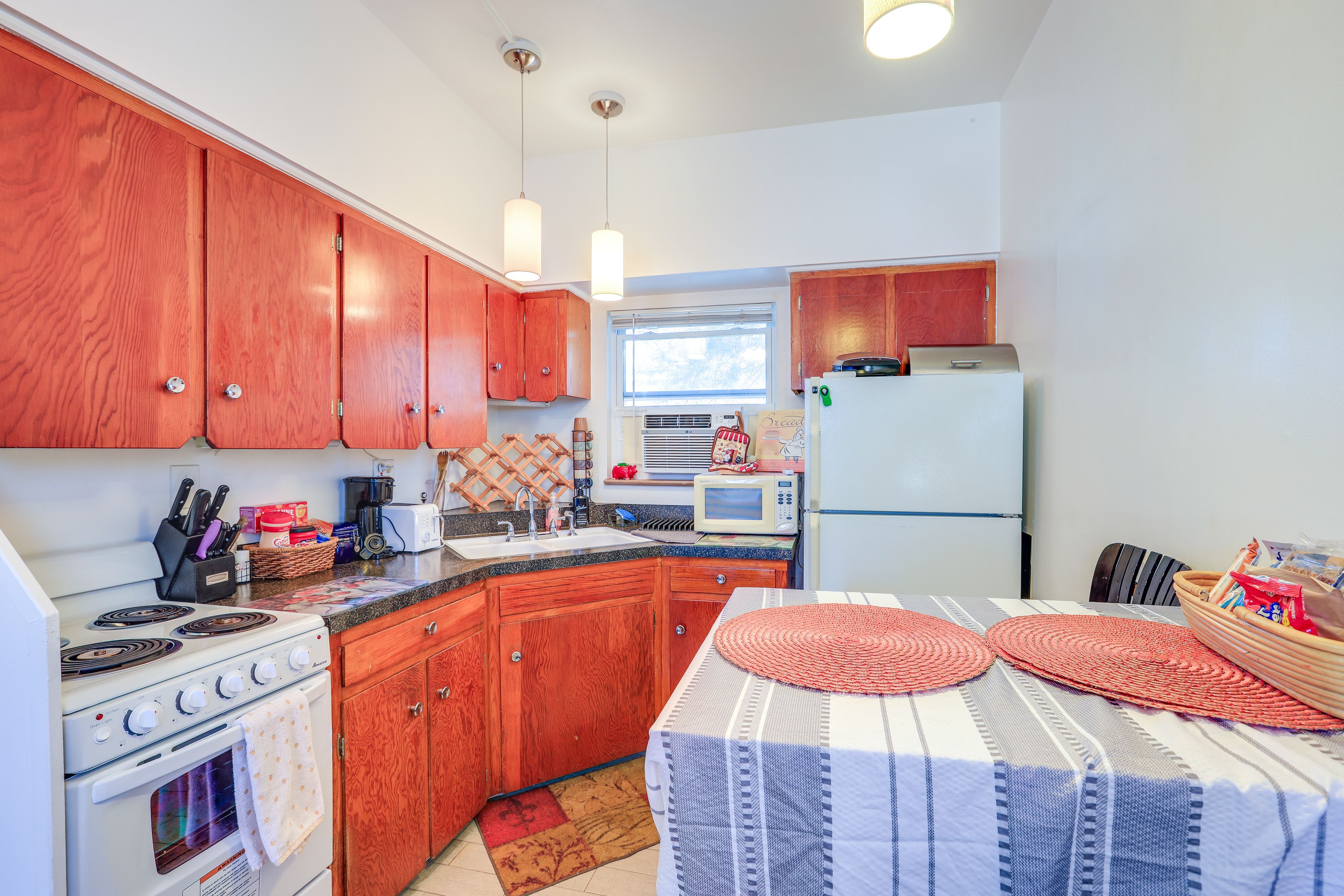 Kitchen | Dining Area | Coffee Maker