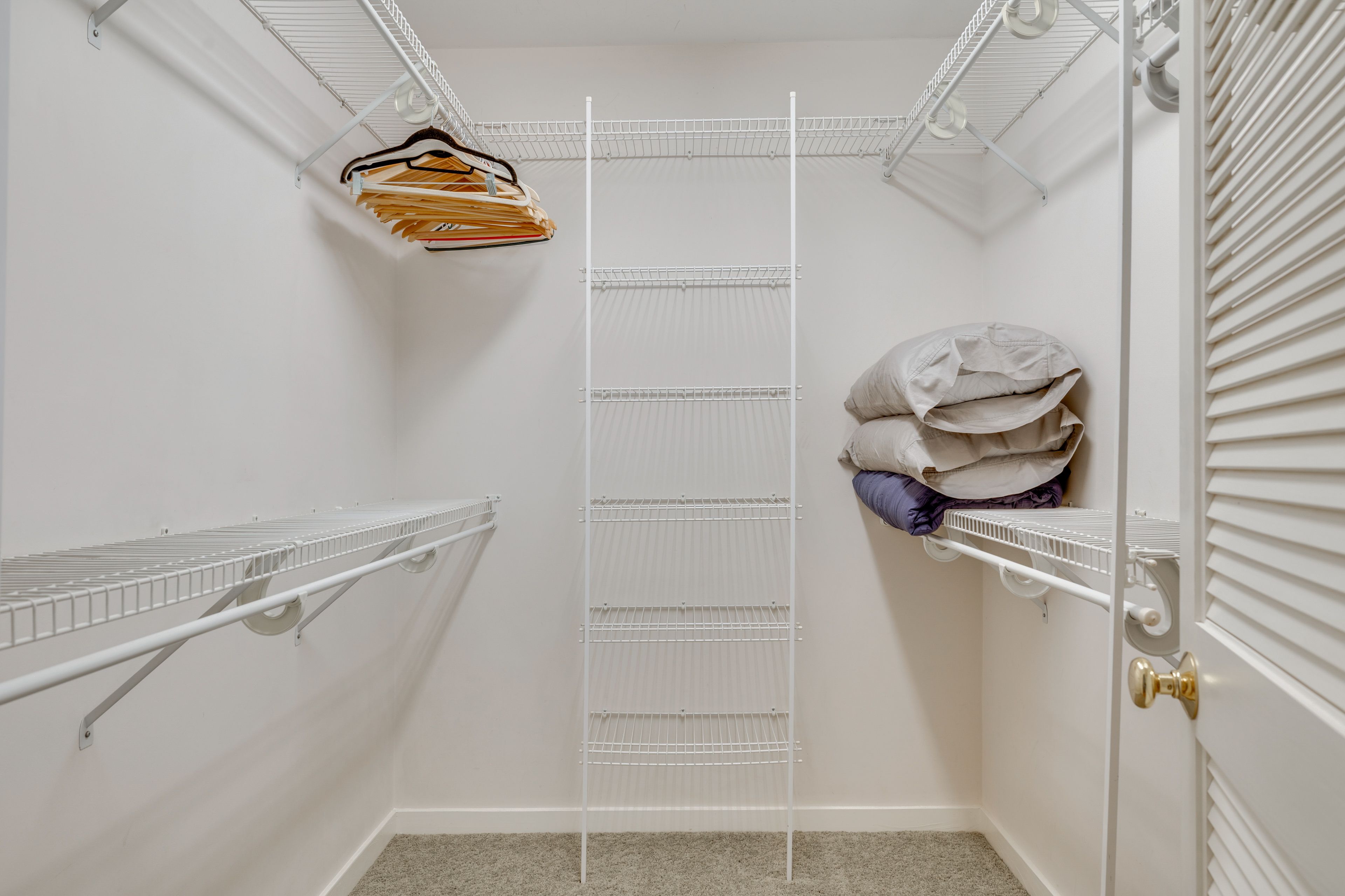 Walk-In Closet | 2nd Floor