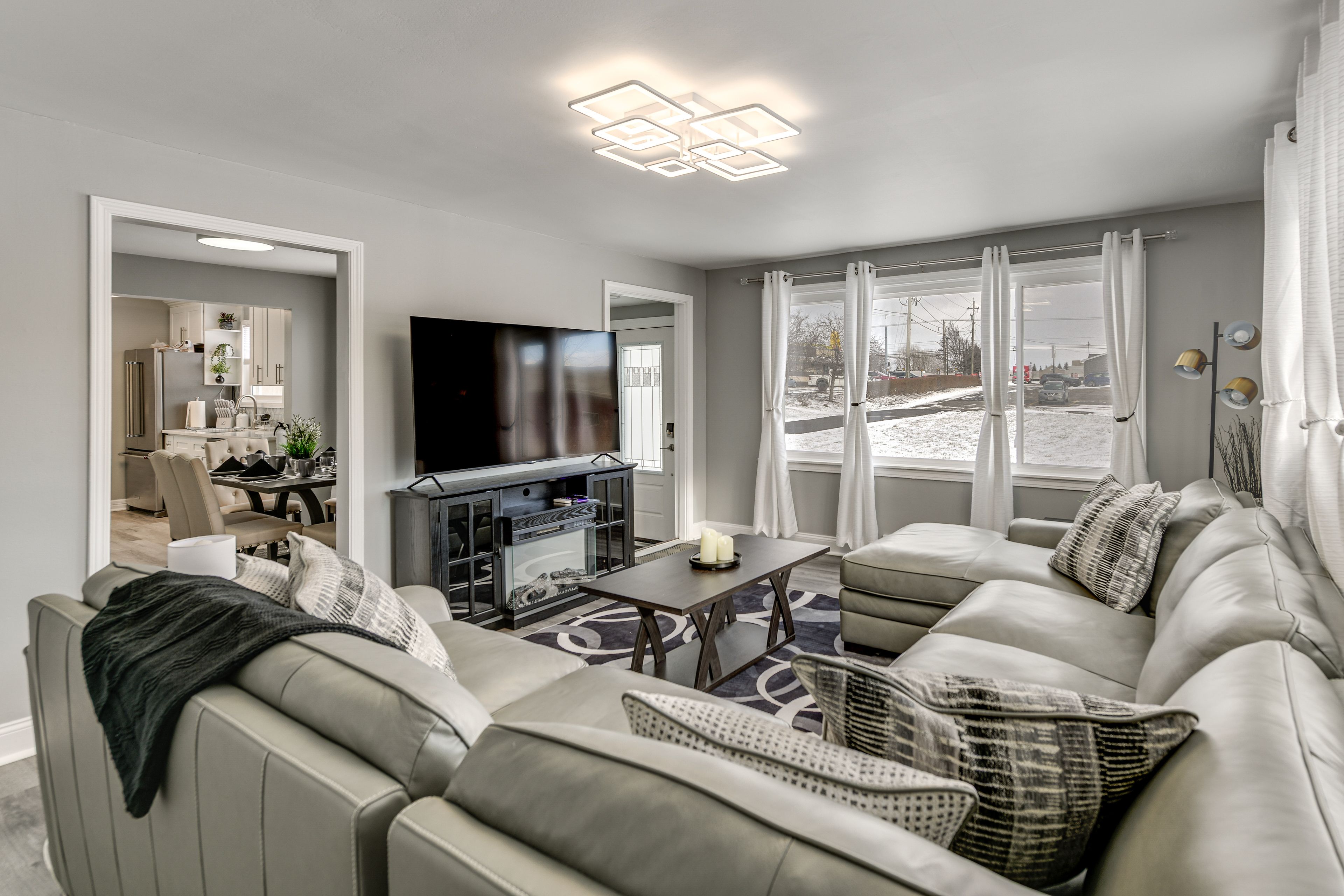 Cheektowaga Vacation Rental | 3BR | 2BA | 1,600 Sq Ft | 2 Steps to Enter