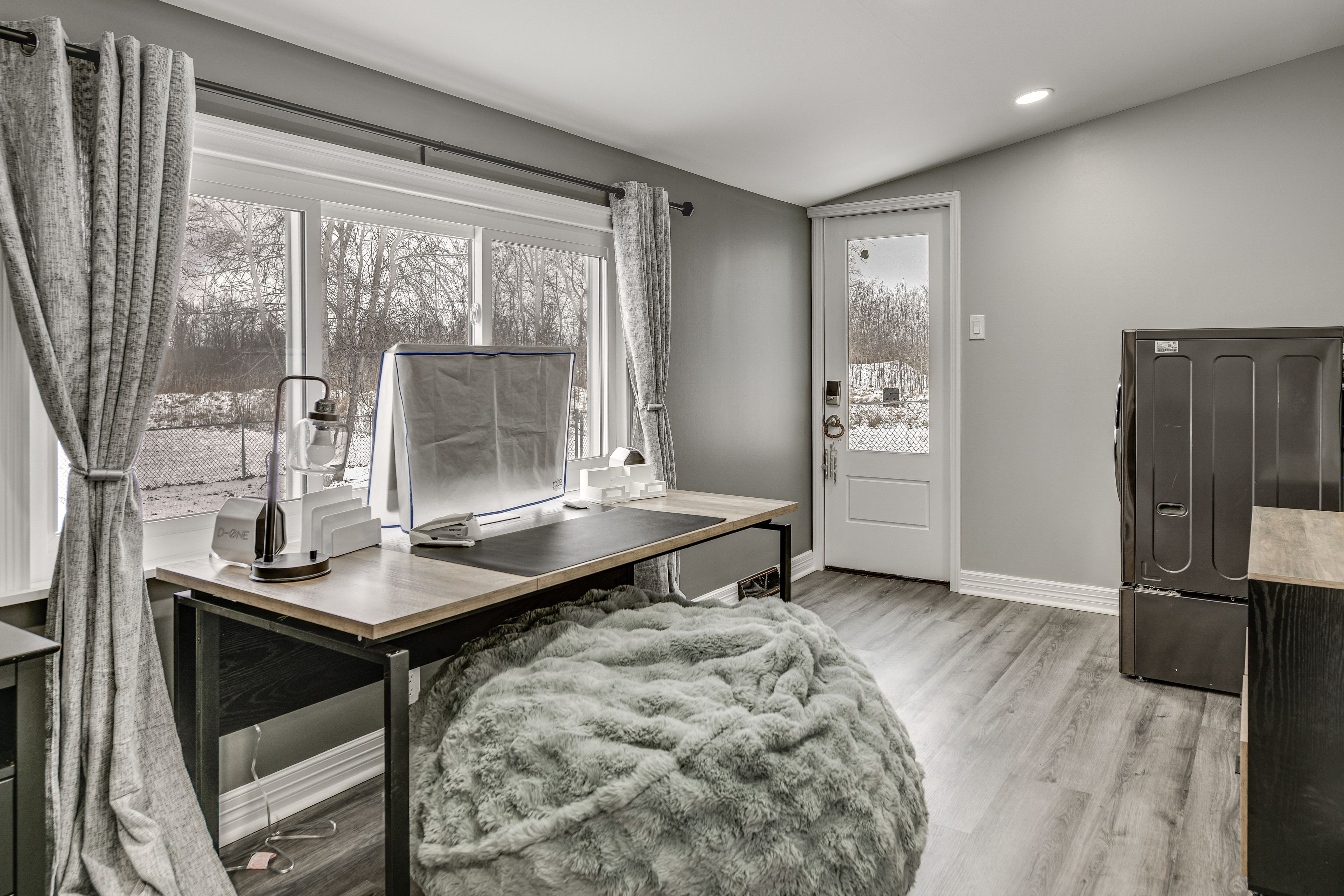 4-Season Room | 1st Floor | Full Futon