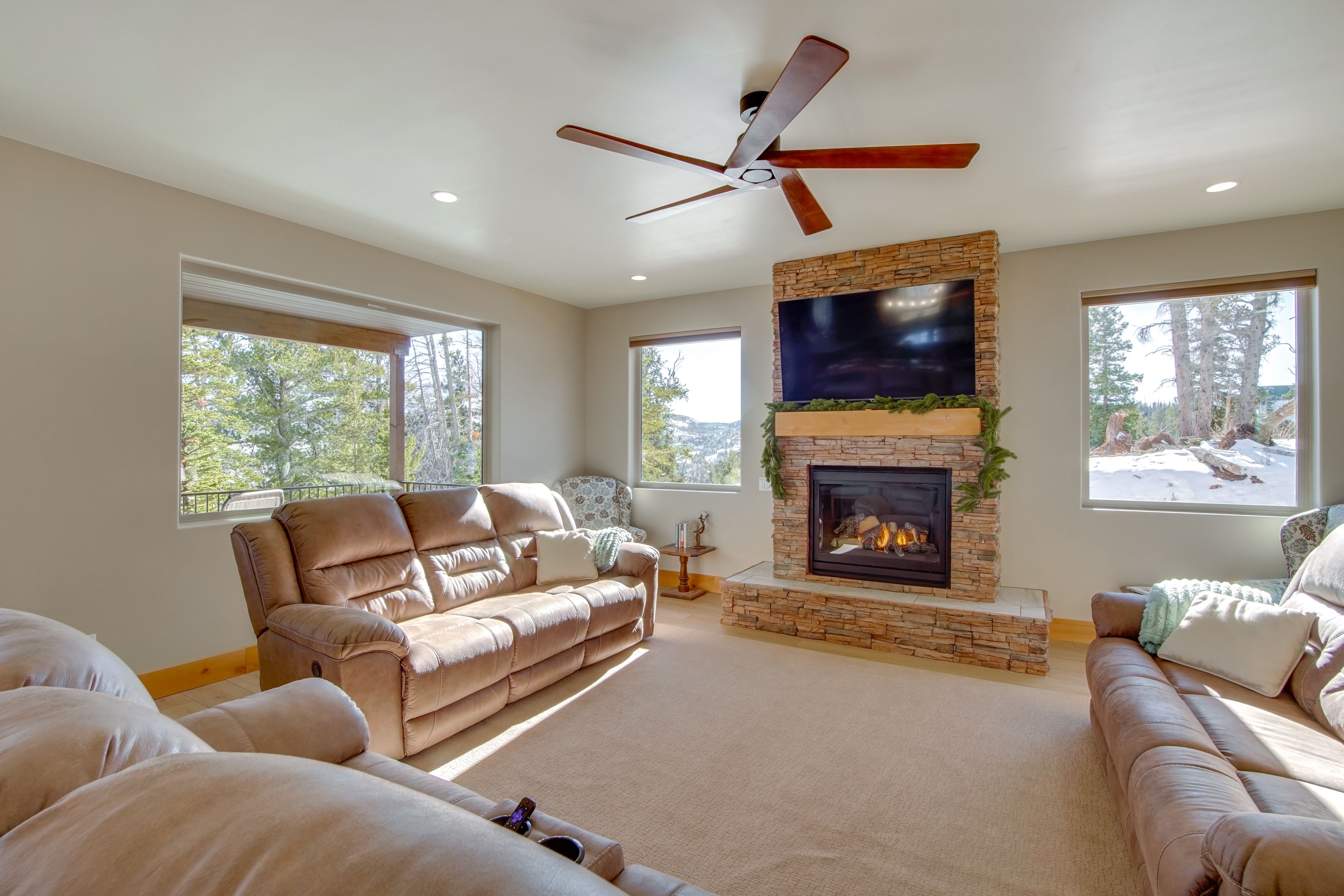 Property Interior | Central Heating | Free WiFi