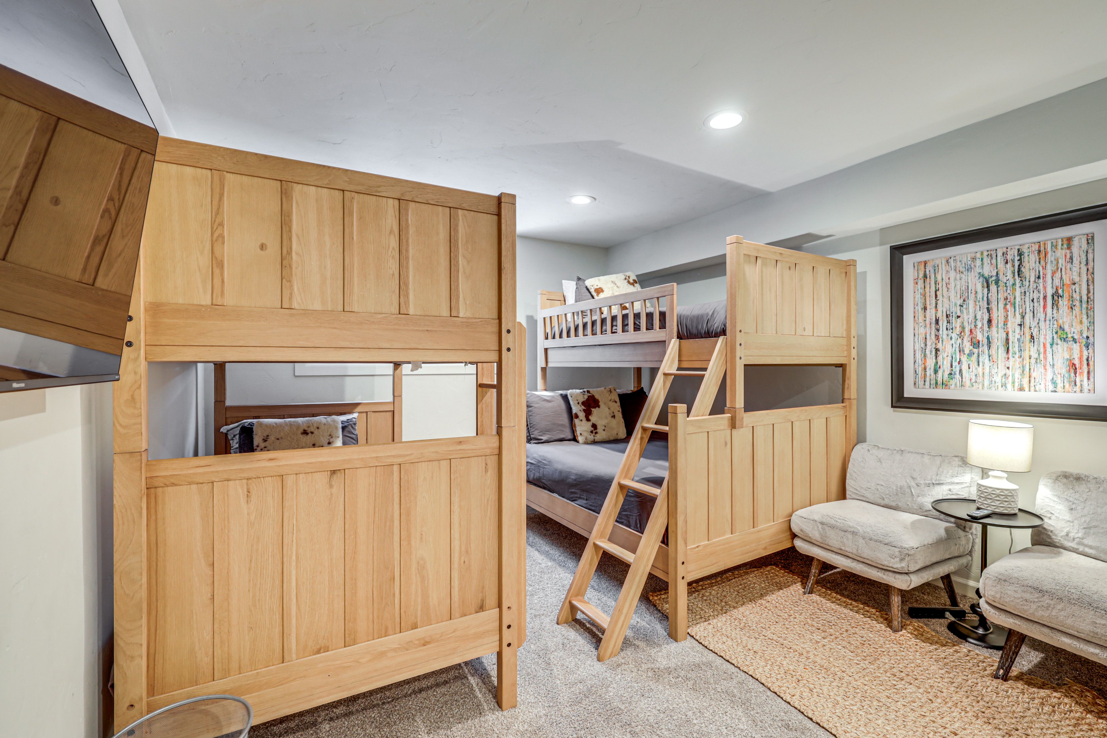 Bedroom 4 | Twin Bunk Bed | Twin/Full Bunk Bed | Smart TV | Lower Level