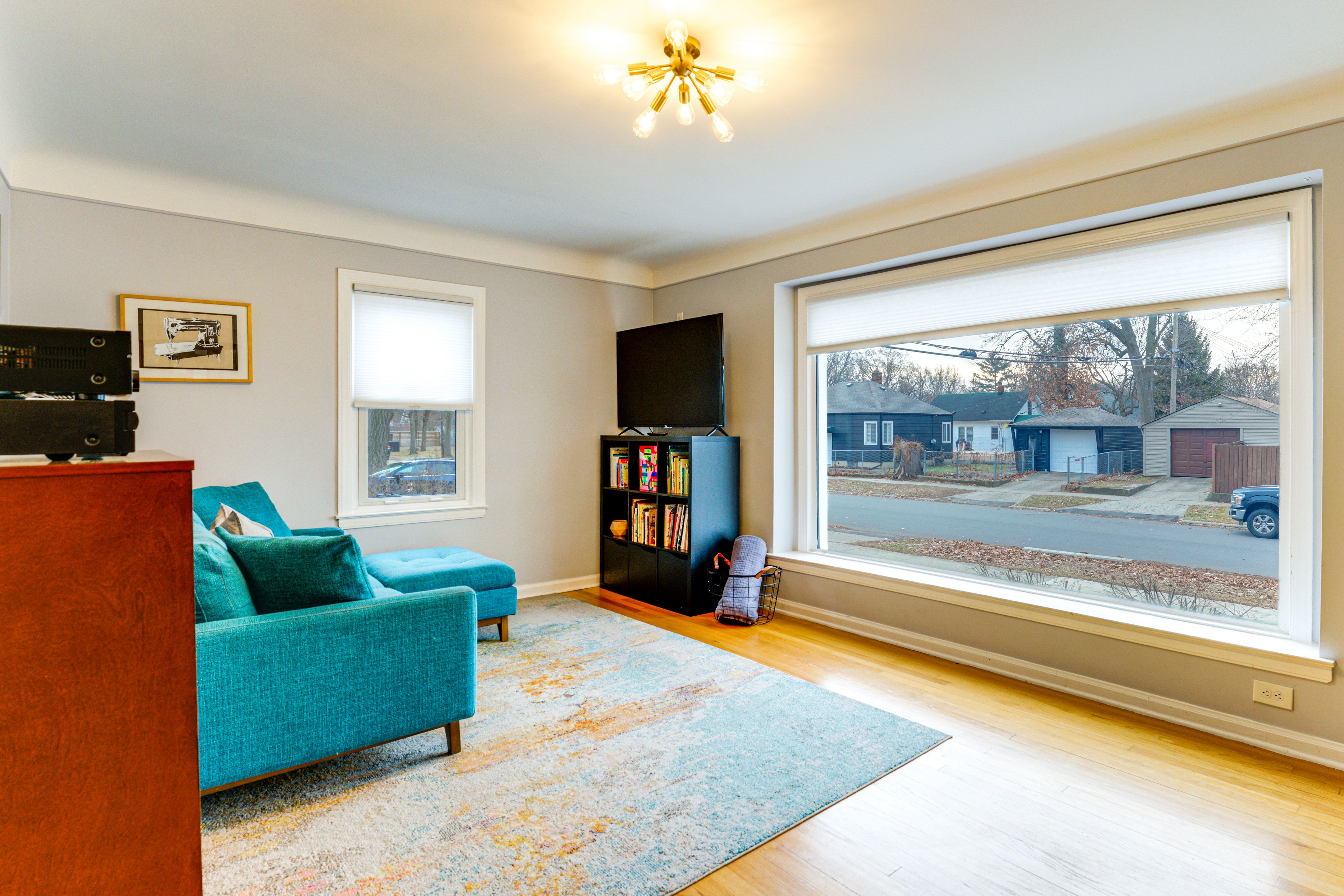 Living Room | 1st Floor | Books/Board Games