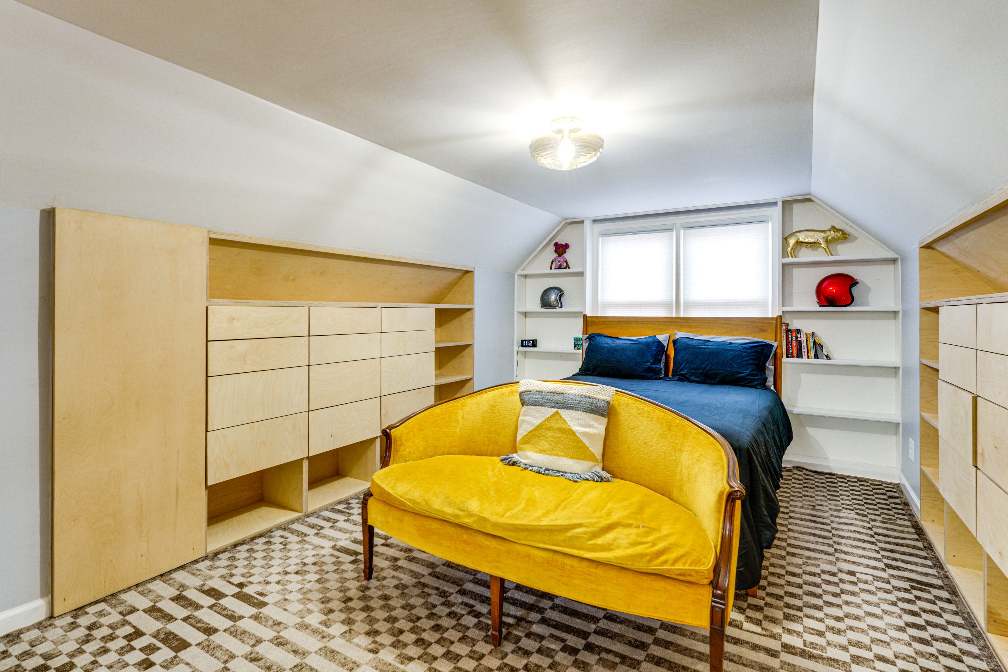 Bedroom 3 | 2nd Floor | Full Bed | Dedicated Workspace