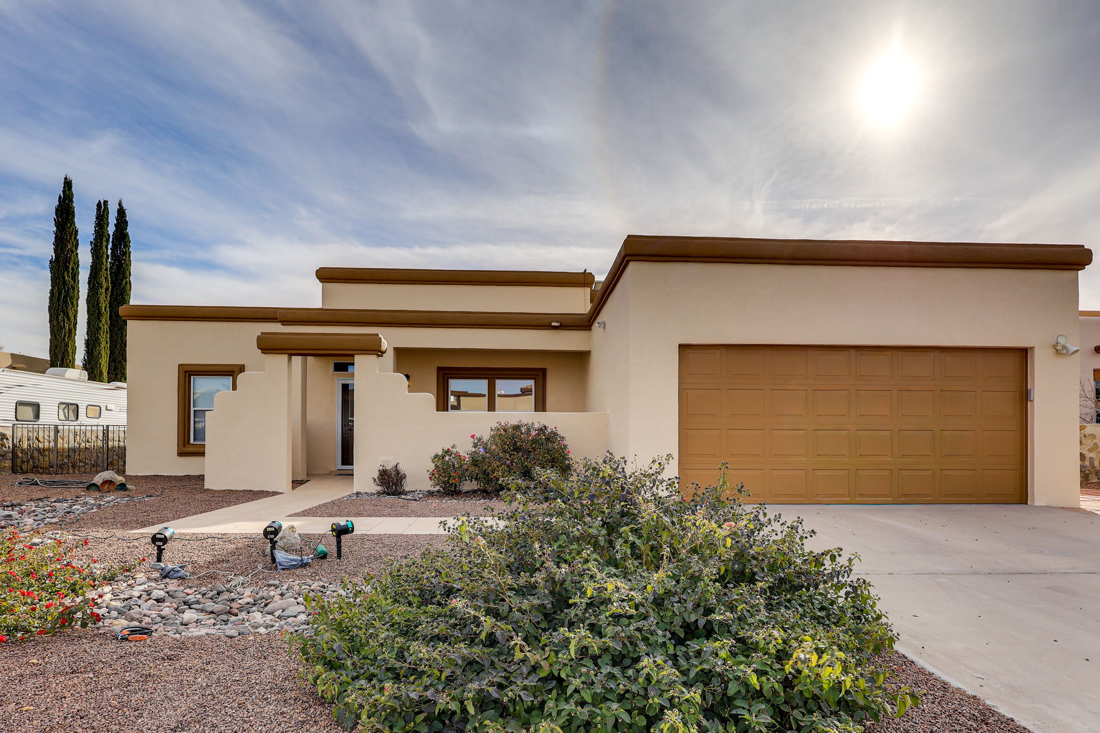 Parking | Trailers Allowed | RVs (Permit Required)