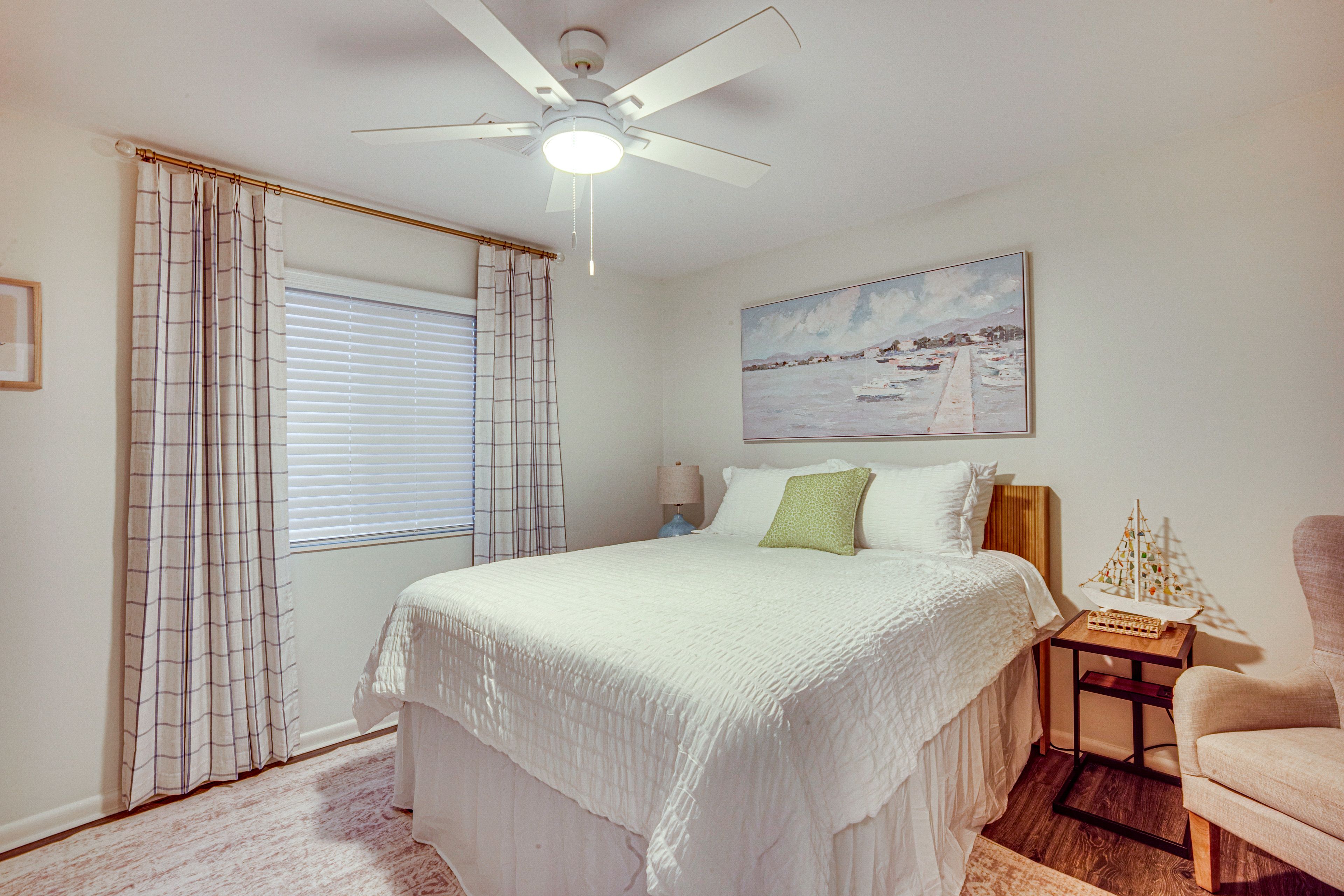 Bedroom 3 | Queen Bed | Queen Sleeper Sofa