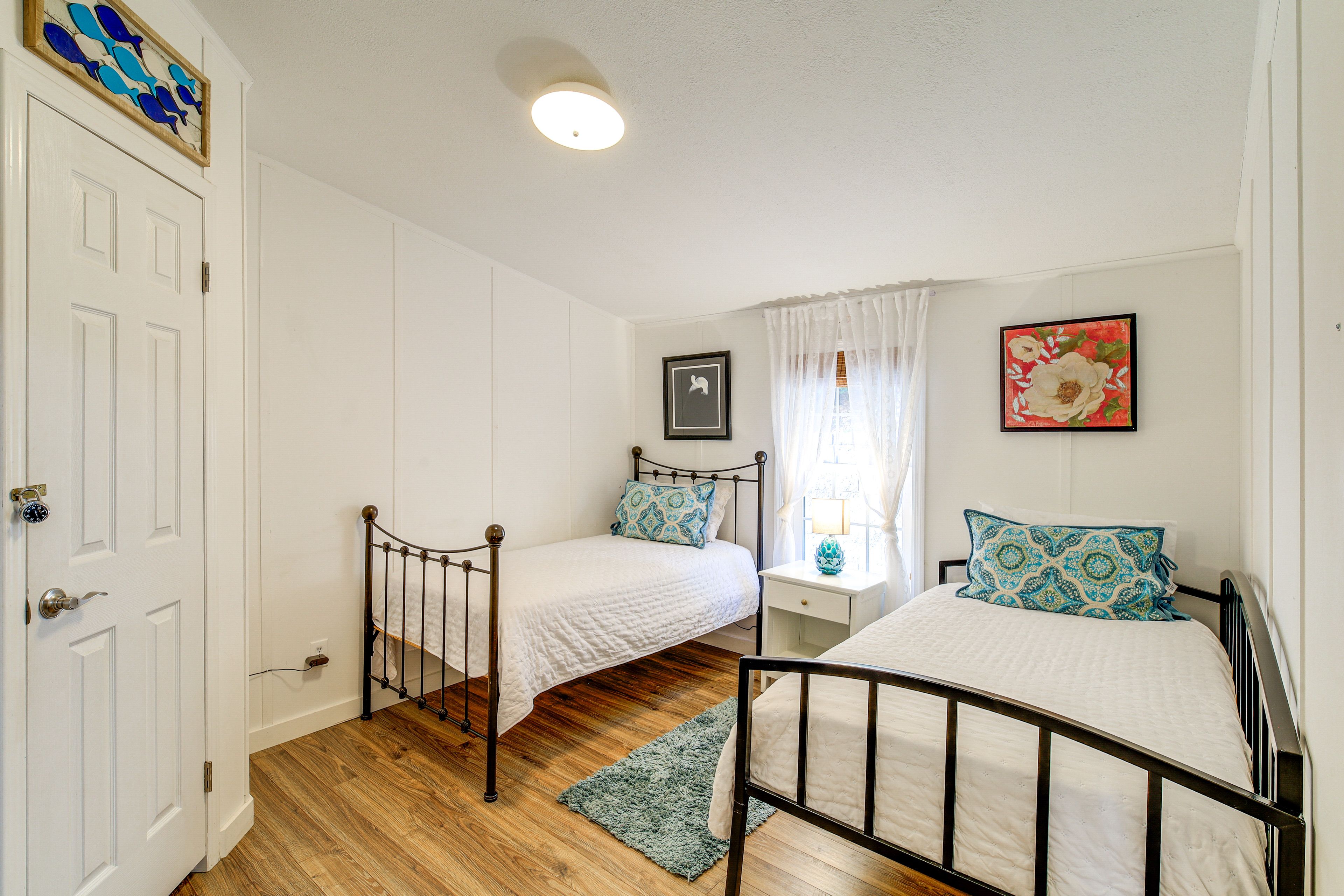 Bedroom 2 | Twin Daybed | Twin Bed