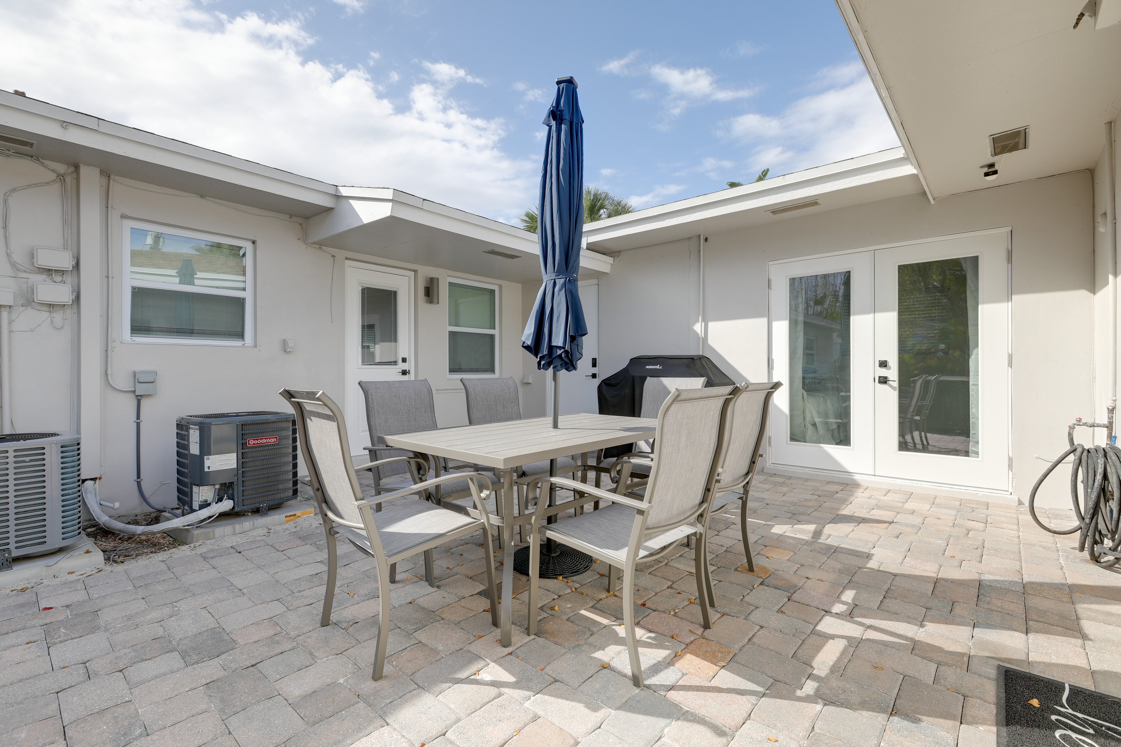 Shared Courtyard | Outdoor Dining Area | Gas Grill