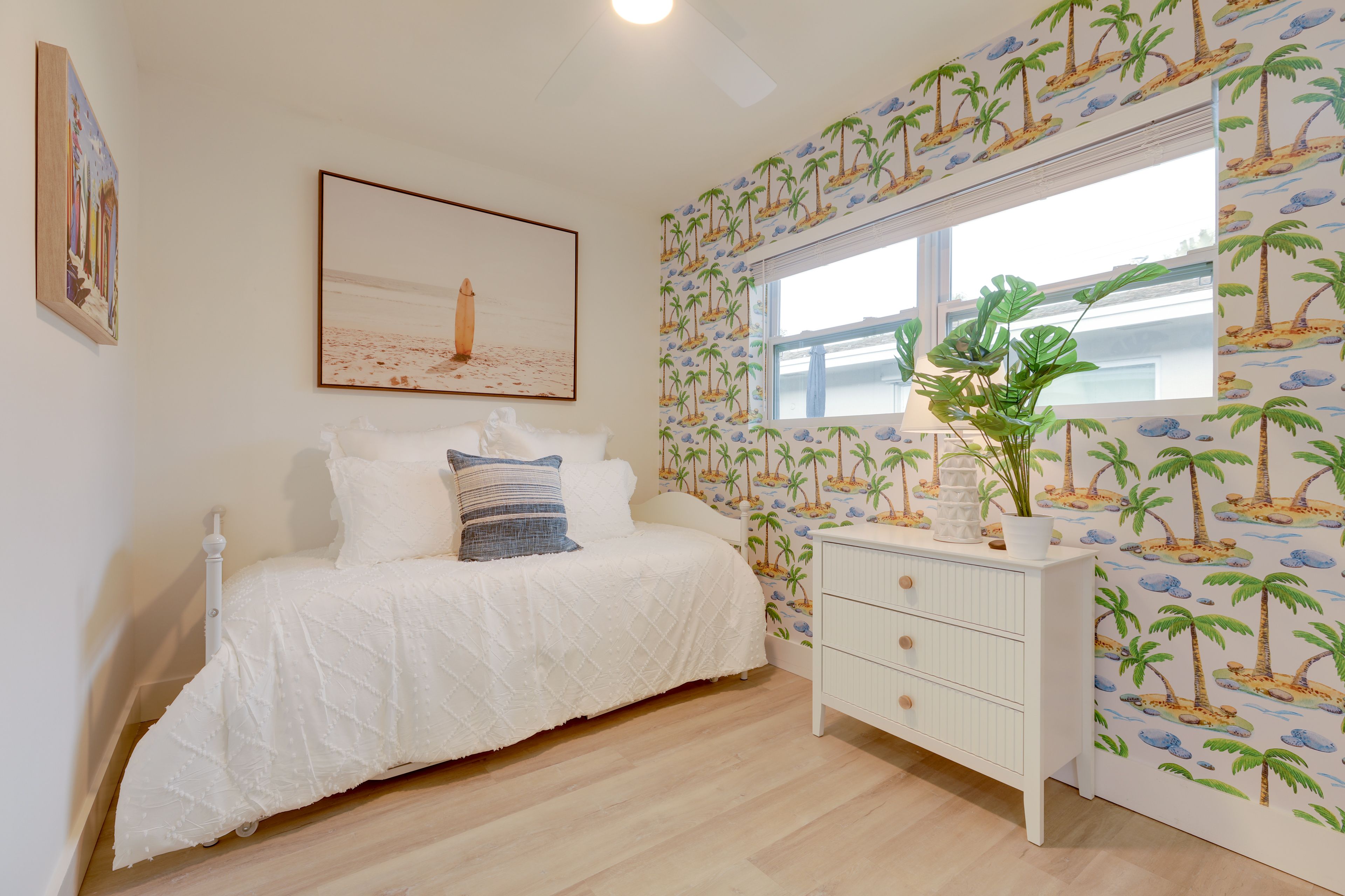 Bedroom 2 | Full Daybed