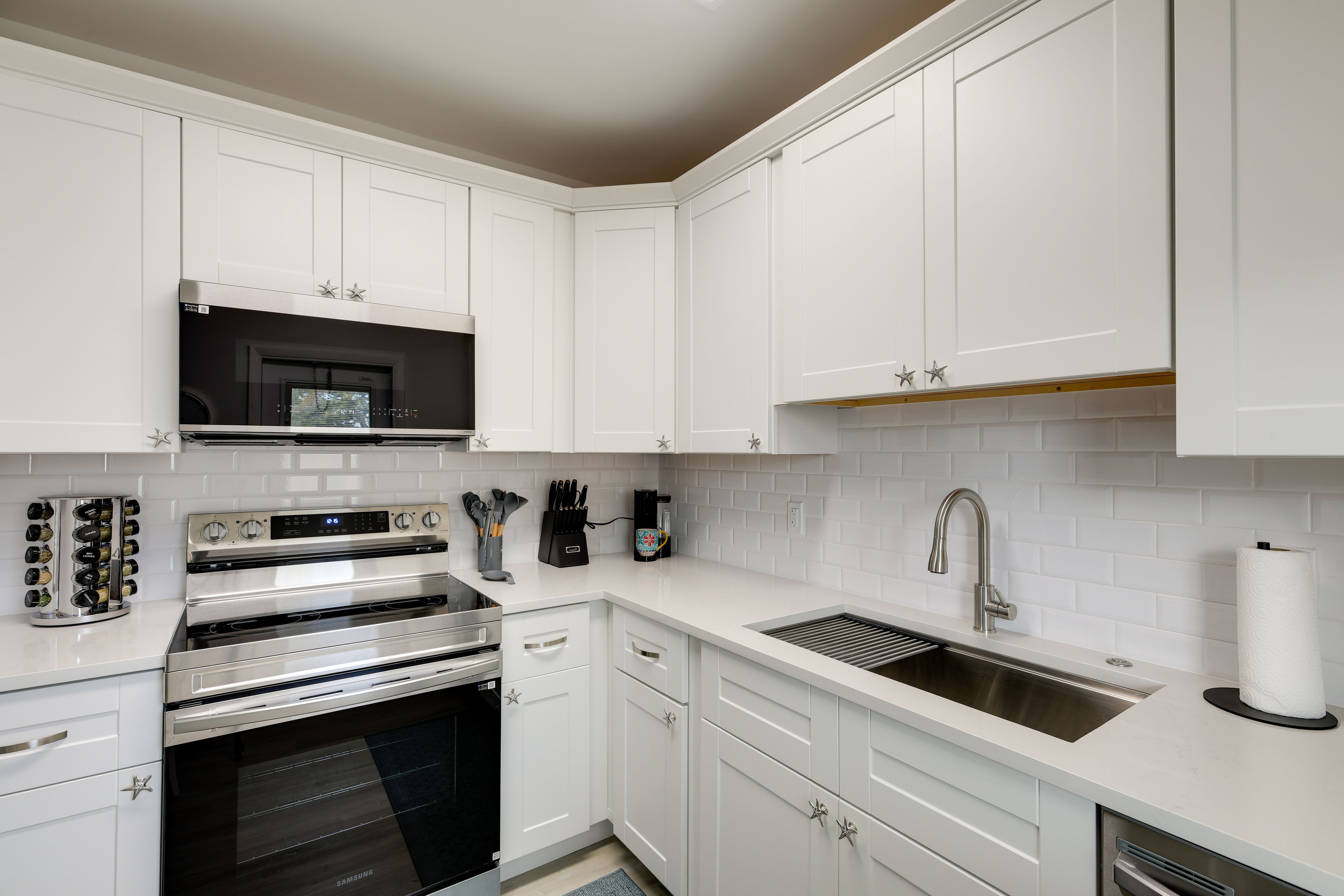 Kitchen | Dishwasher | Spices