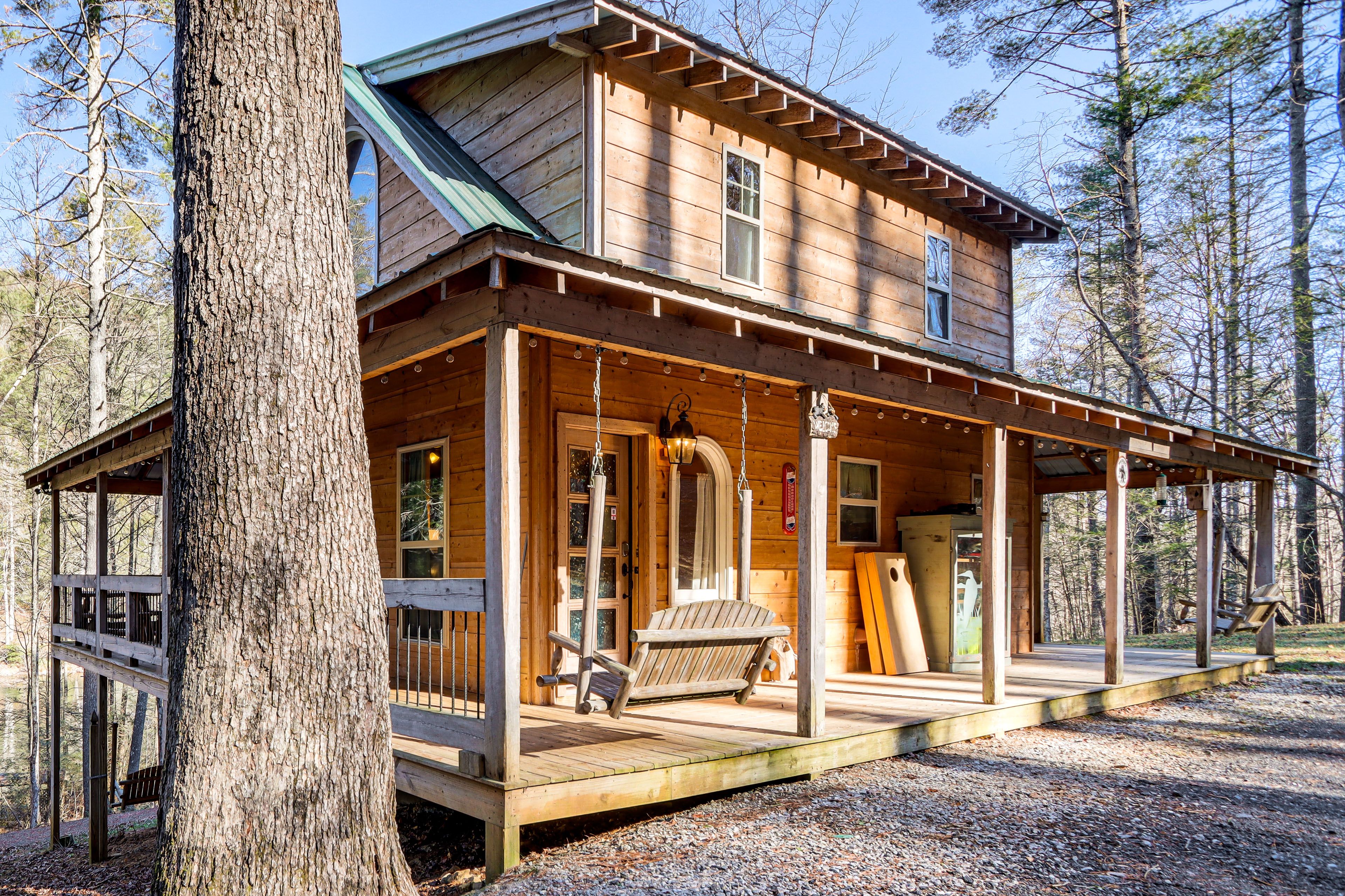 Property Exterior | Upper Driveway (2 Vehicles) | Lower Driveway (2 Vehicles)