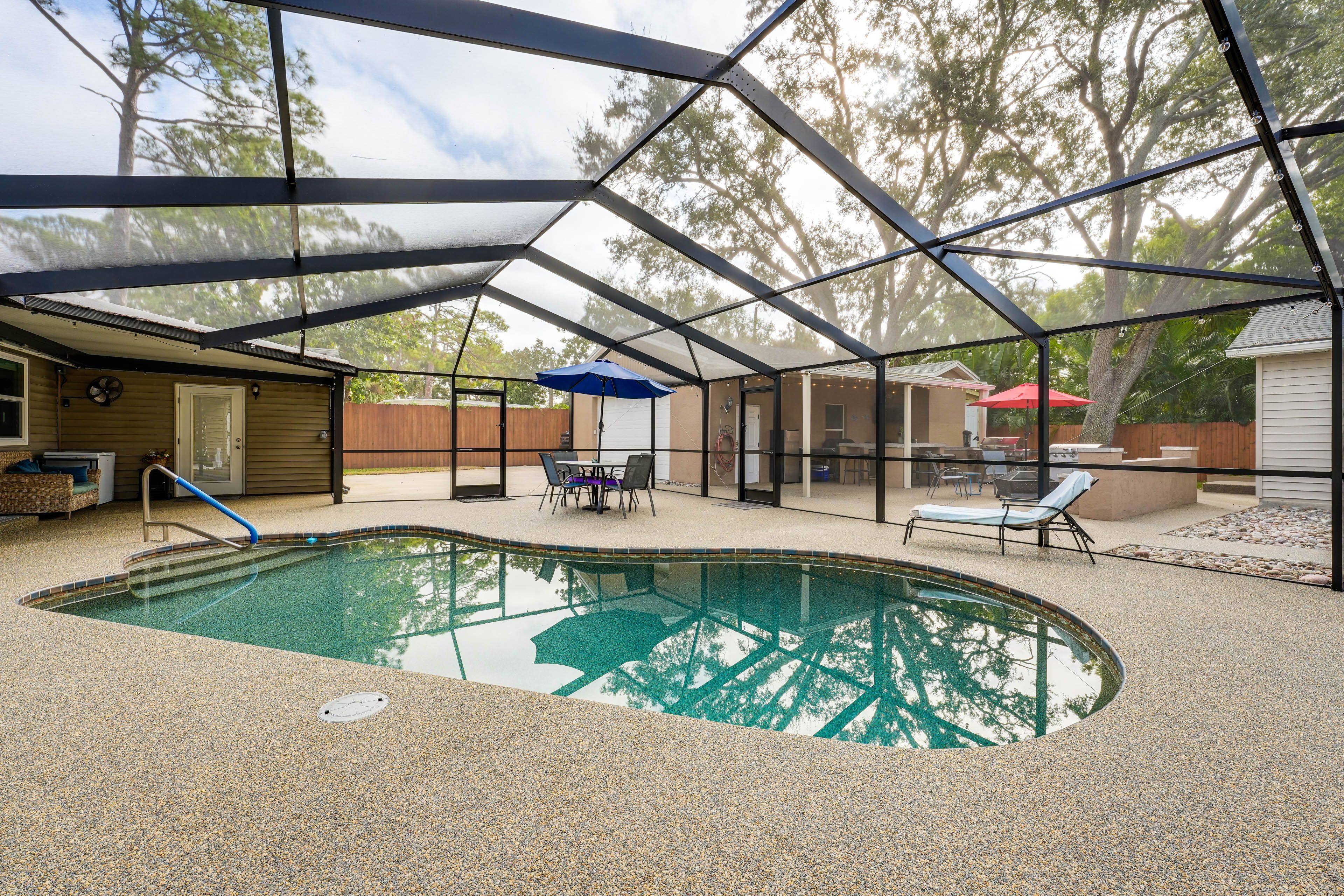 Shared Amenities | Lanai w/ Heated Pool | Outdoor Kitchen | Fire Pit