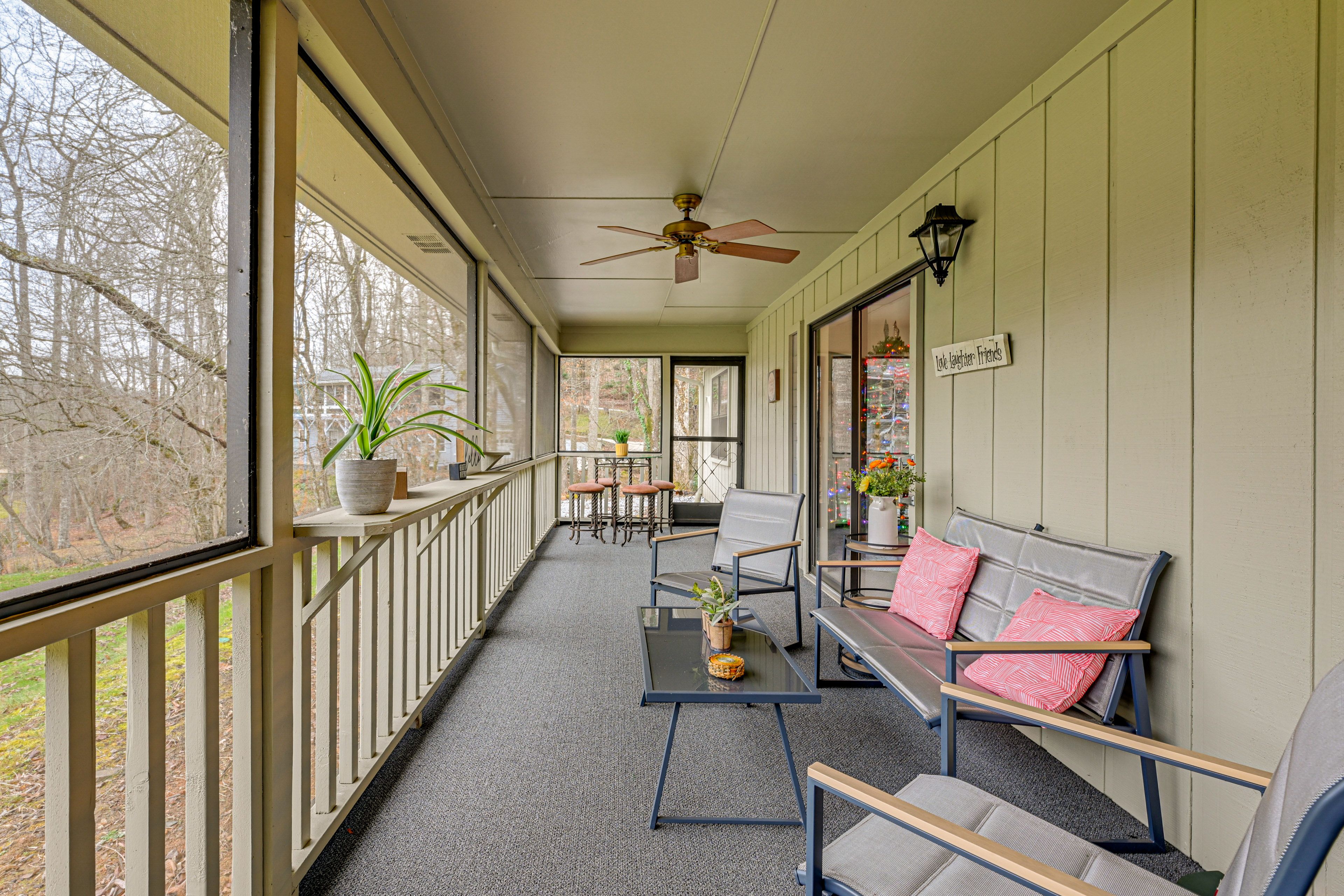 Franklin Vacation Rental | 3BR | 2BA | Step-Free Access | 2,000 Sq Ft